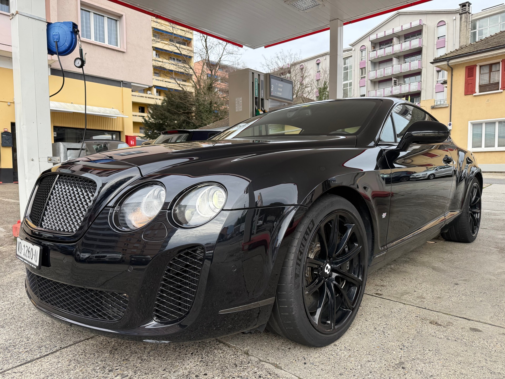 BENTLEY CONTINENTAL-image-1