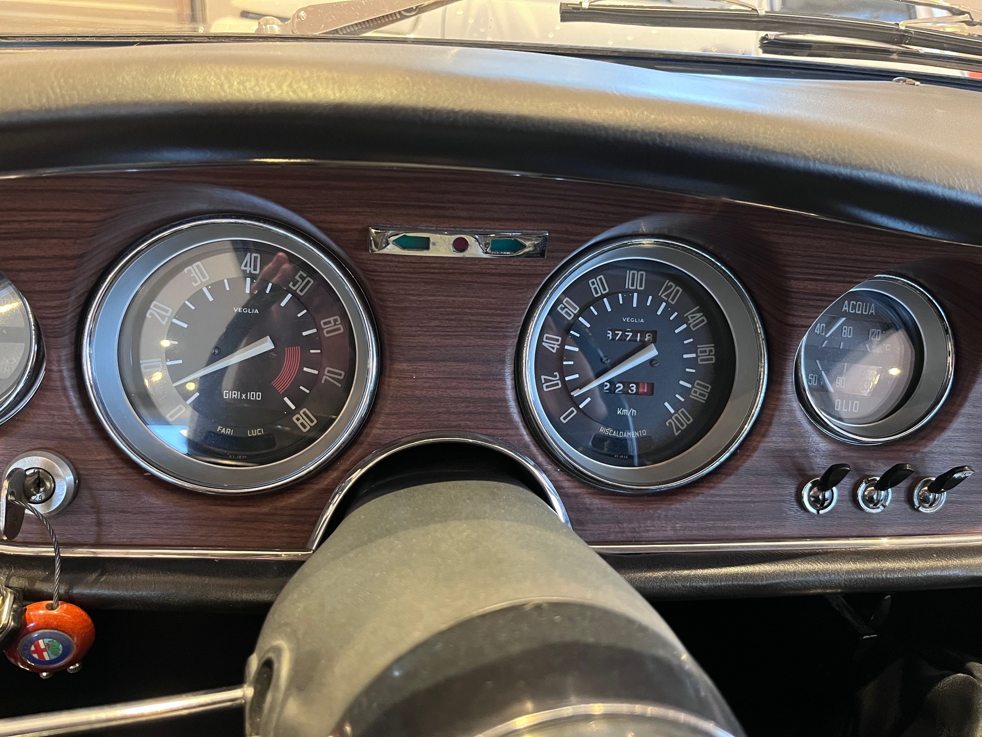 ALFA ROMEO 1300 GT junior scalino-image-12