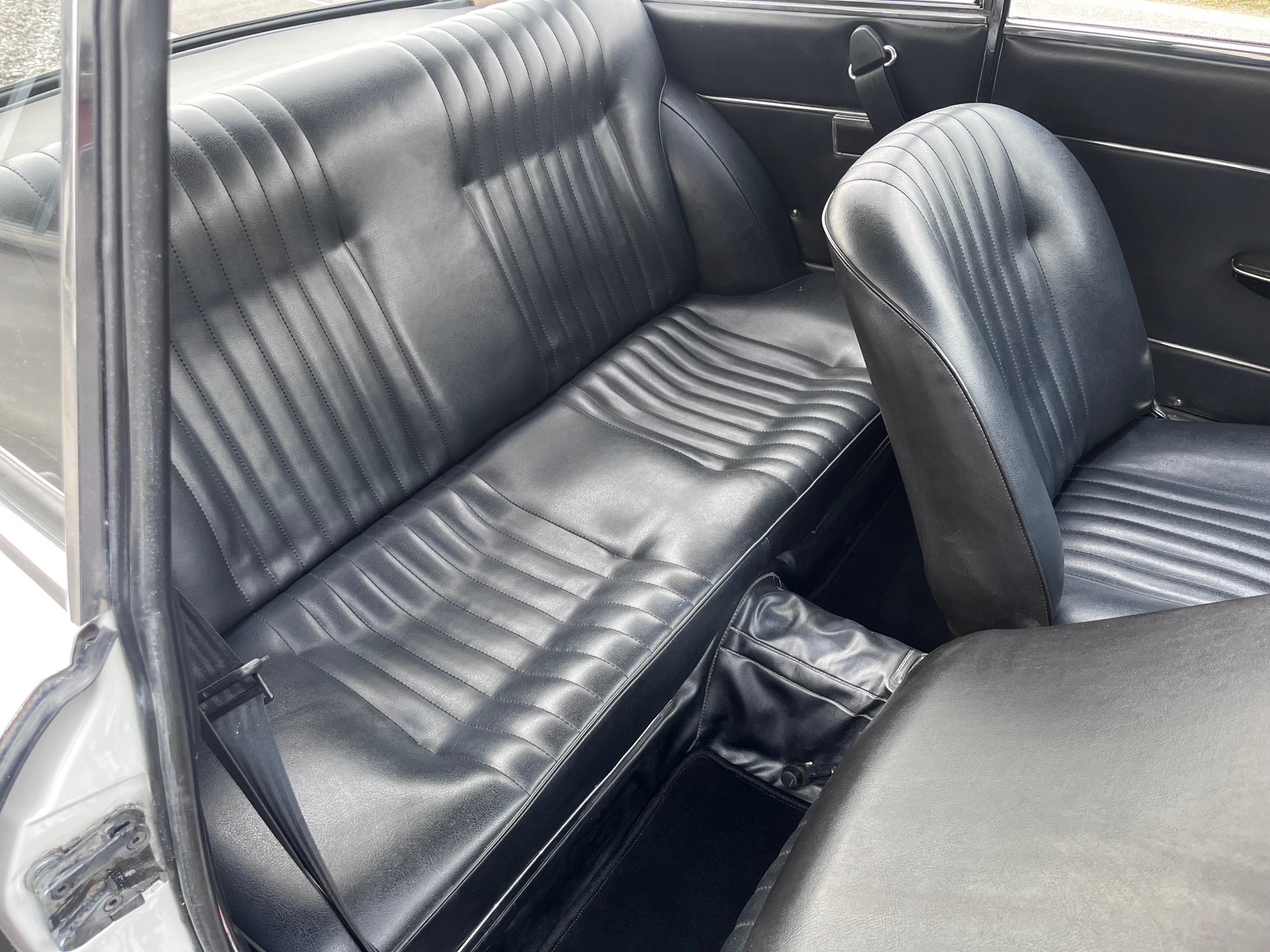 ALFA ROMEO 1300 GT junior scalino-image-10