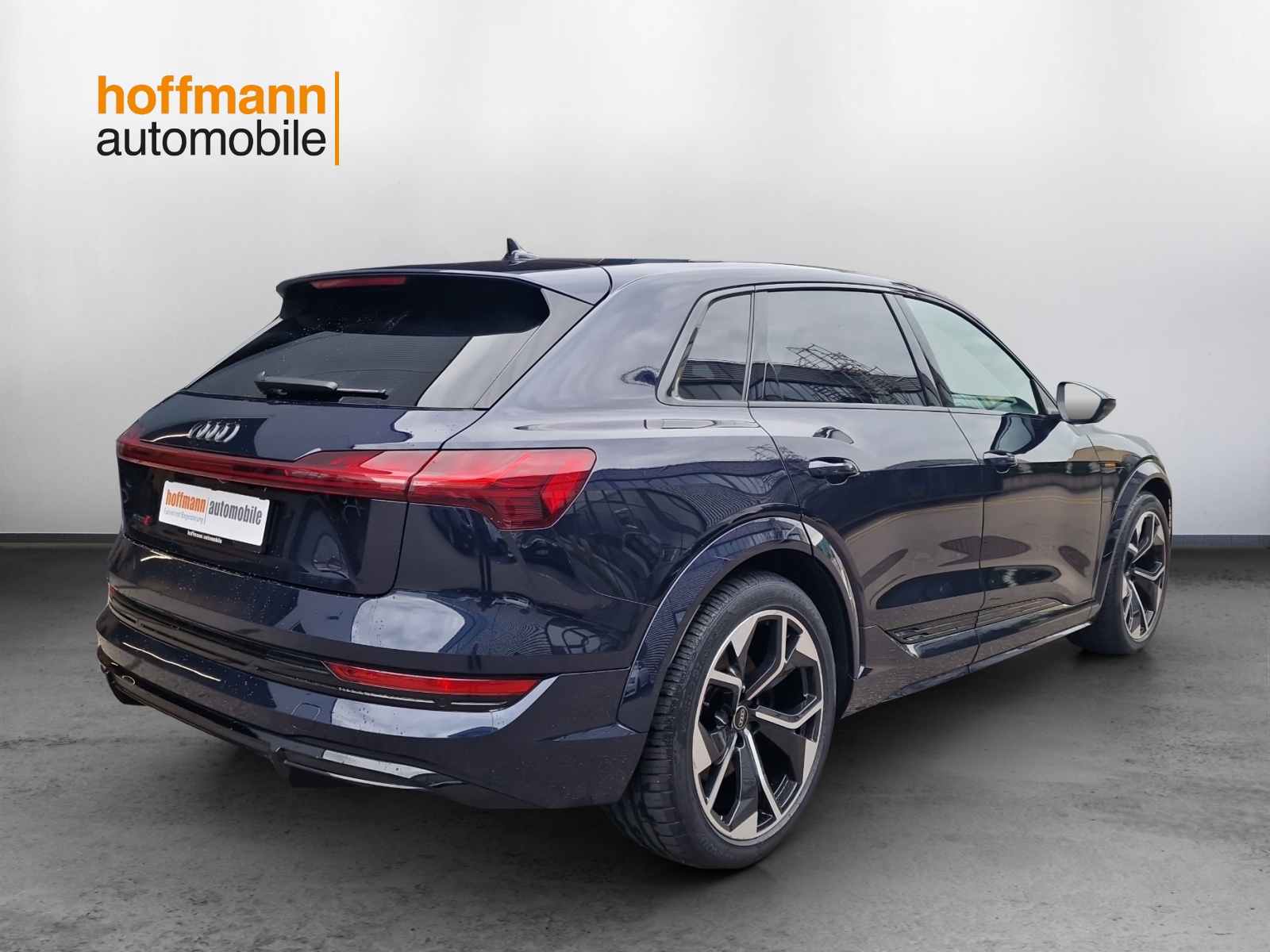 AUDI e-tron S quattro-image-3