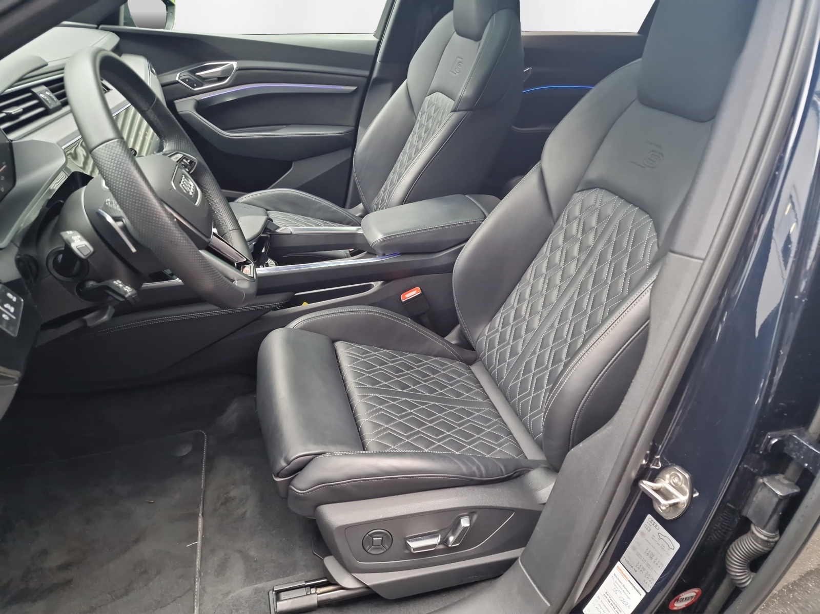 AUDI e-tron S quattro-image-9