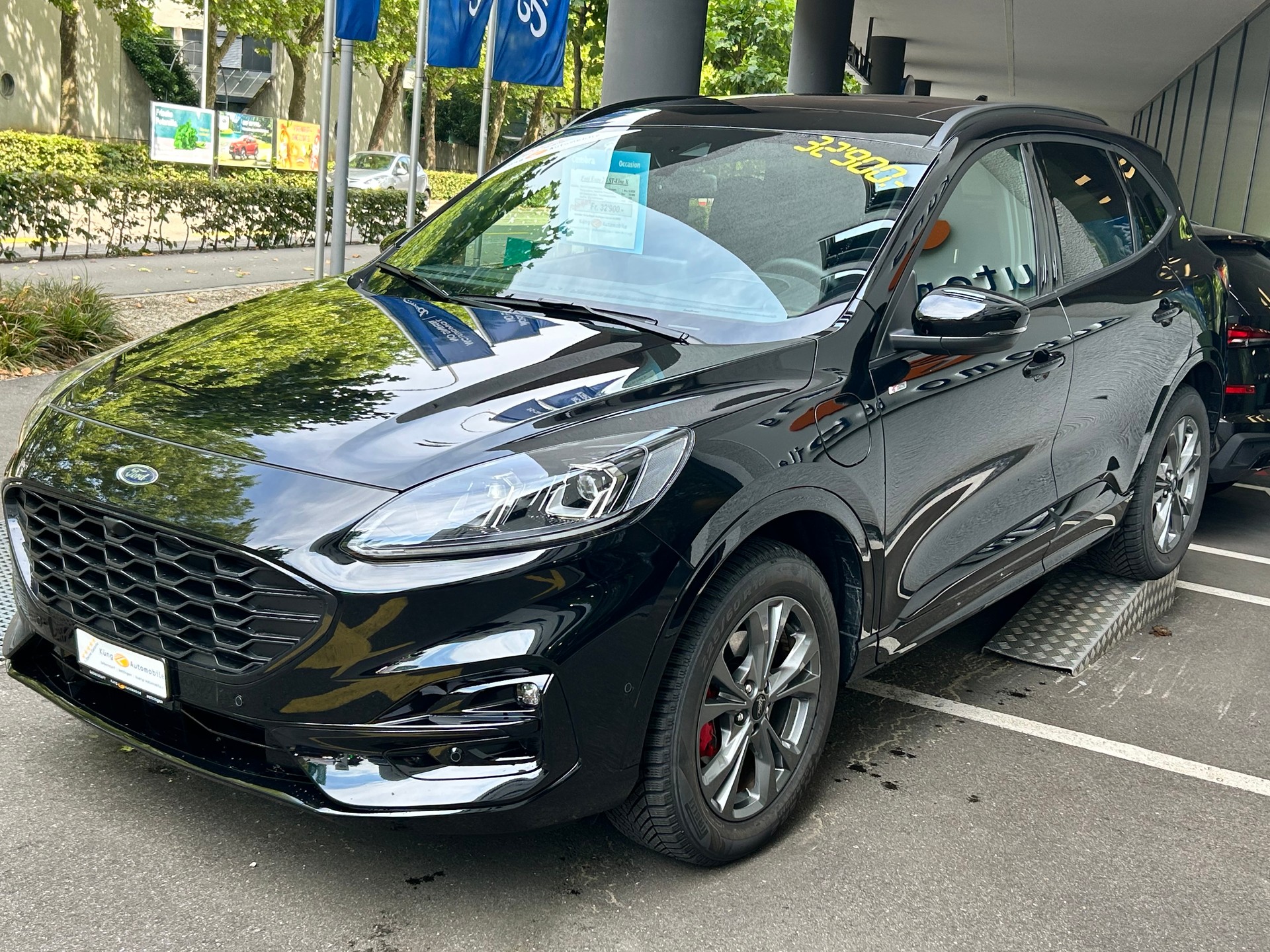 FORD Kuga 2.5 PHEV ST-Line X 2WD-image-3