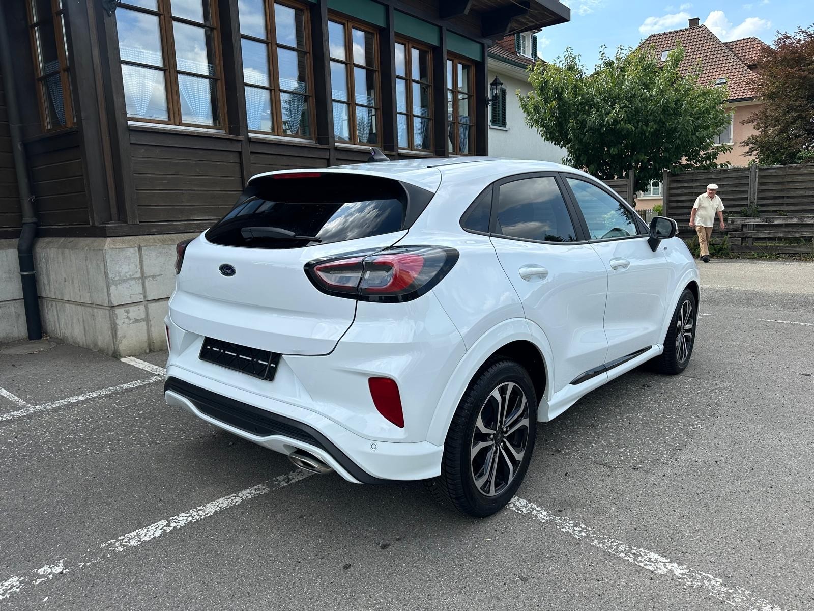 FORD Puma 1.0 EcoBoost ST-Line Design Automat-image-3