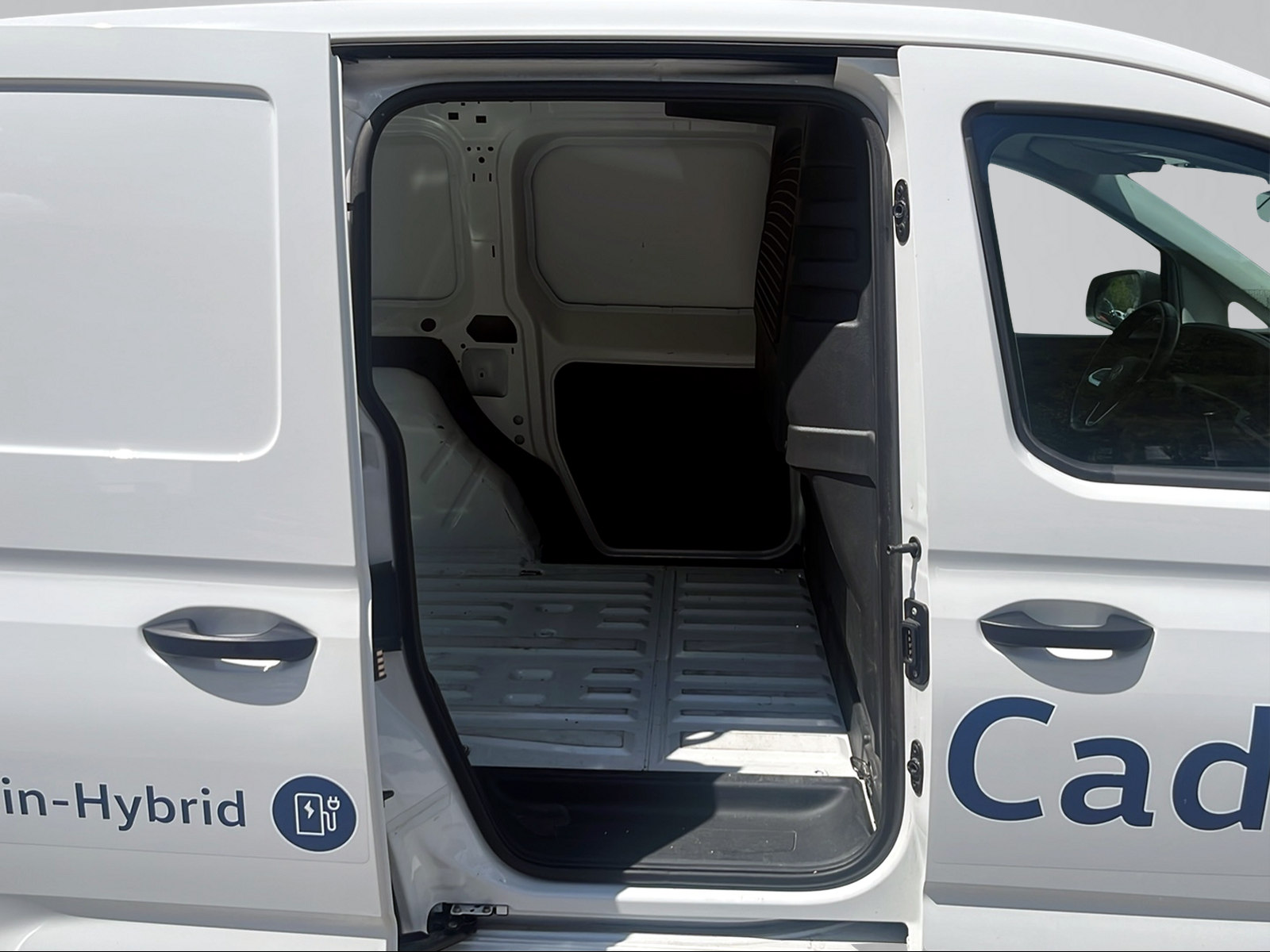 VW Caddy Cargo 1.5 TSI Plug in Hybrid Entry DSG-image-6