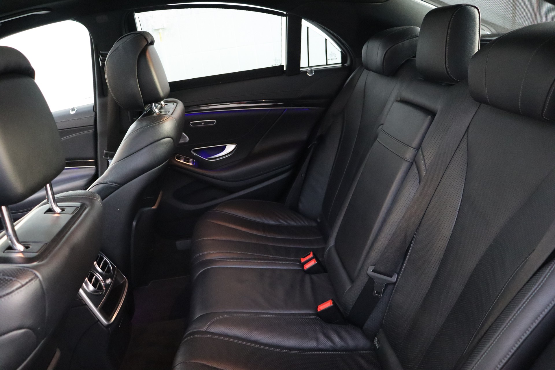 MERCEDES-BENZ S 350 BLUETEC 4MATIC 7G-TRONIC ** FAHRASSISTENZ-PAKET ** TIEFERGELEGT ** PANORAMADACH ** BURMESTER **-image-8