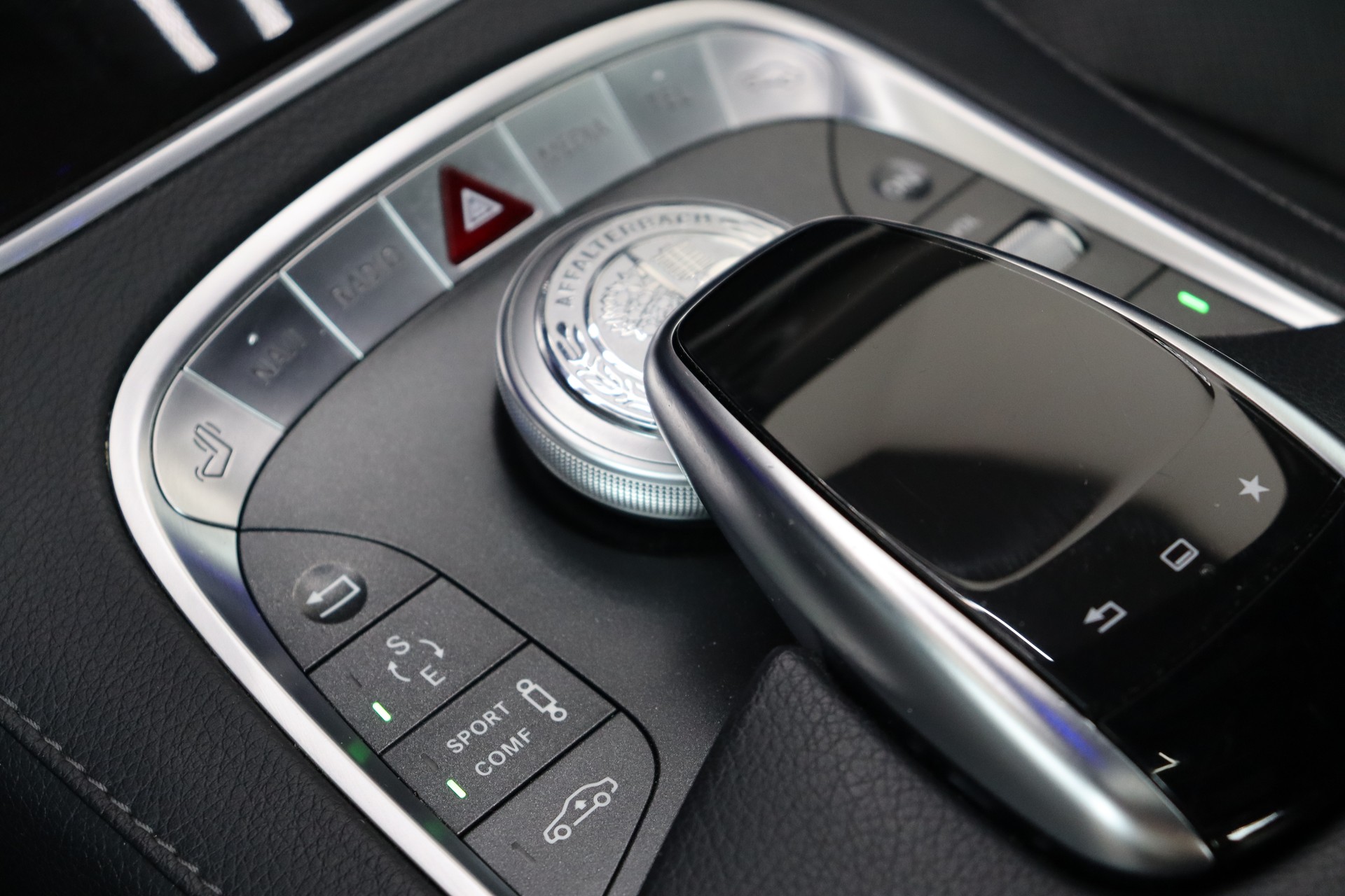 MERCEDES-BENZ S 350 BLUETEC 4MATIC 7G-TRONIC ** FAHRASSISTENZ-PAKET ** TIEFERGELEGT ** PANORAMADACH ** BURMESTER **-image-26
