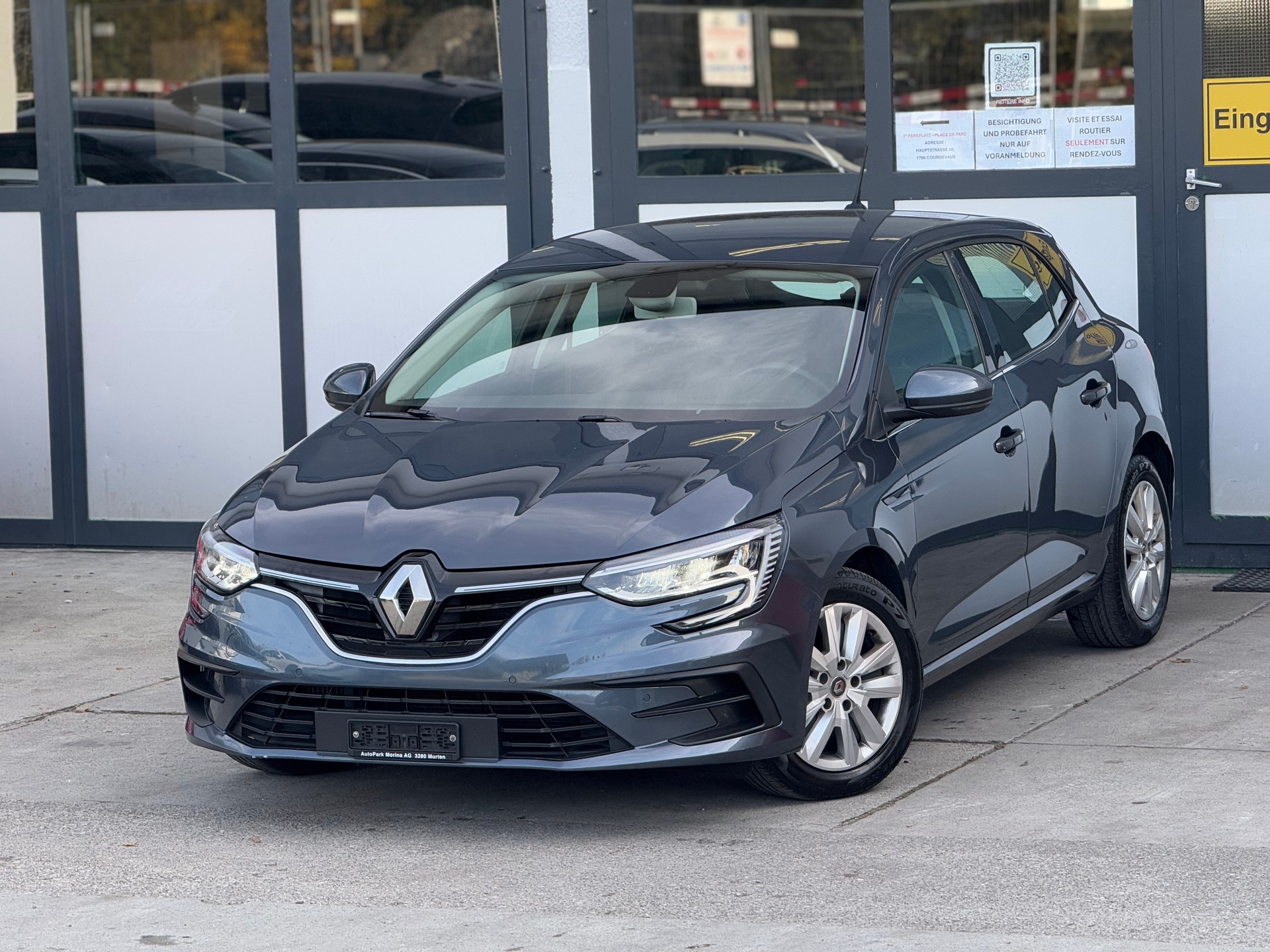 RENAULT Mégane Berline 1.3 16V Turbo Zen-image-0