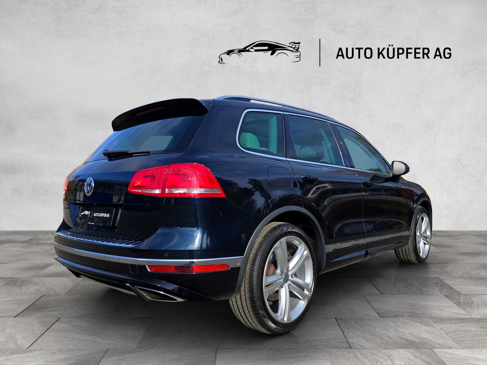 VW Touareg 3.0 TDI BMT R-Line 21"Mallory Tiptronic-image-2