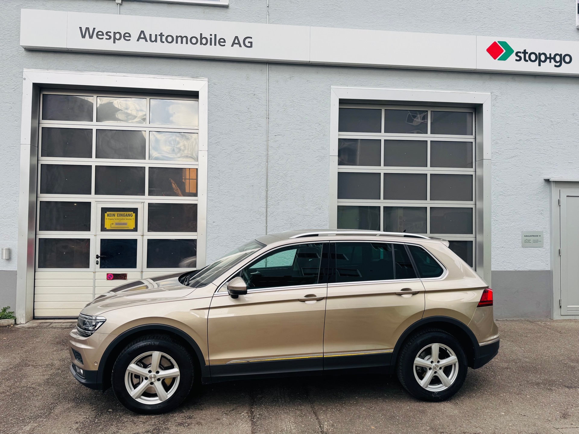 VW Tiguan 2.0TSI Highline 4Motion DSG-image-1