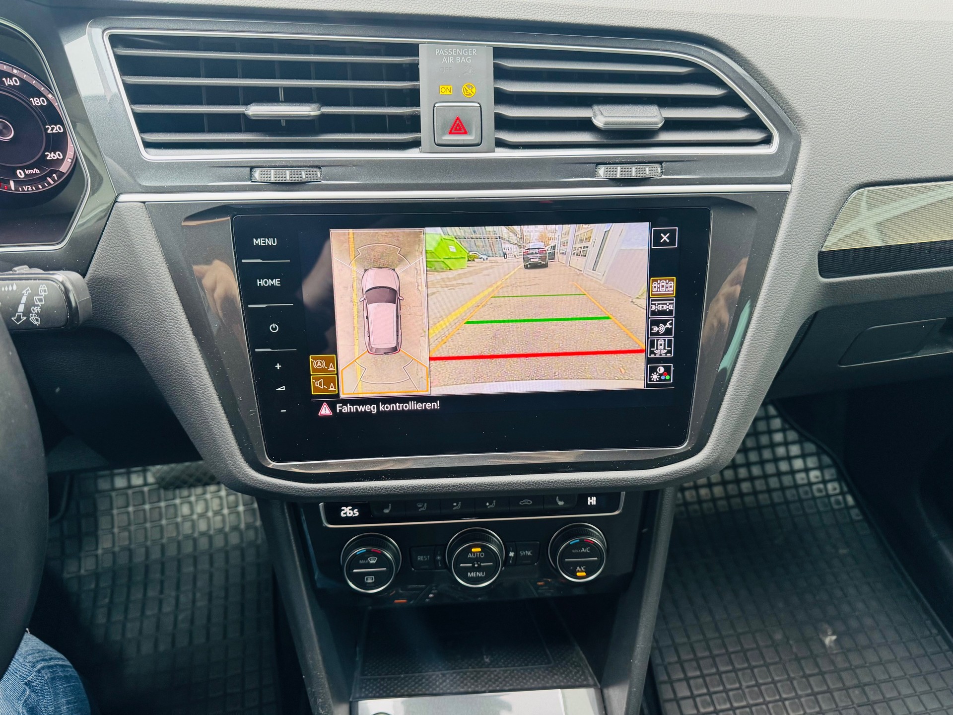 VW Tiguan 2.0TSI Highline 4Motion DSG-image-12