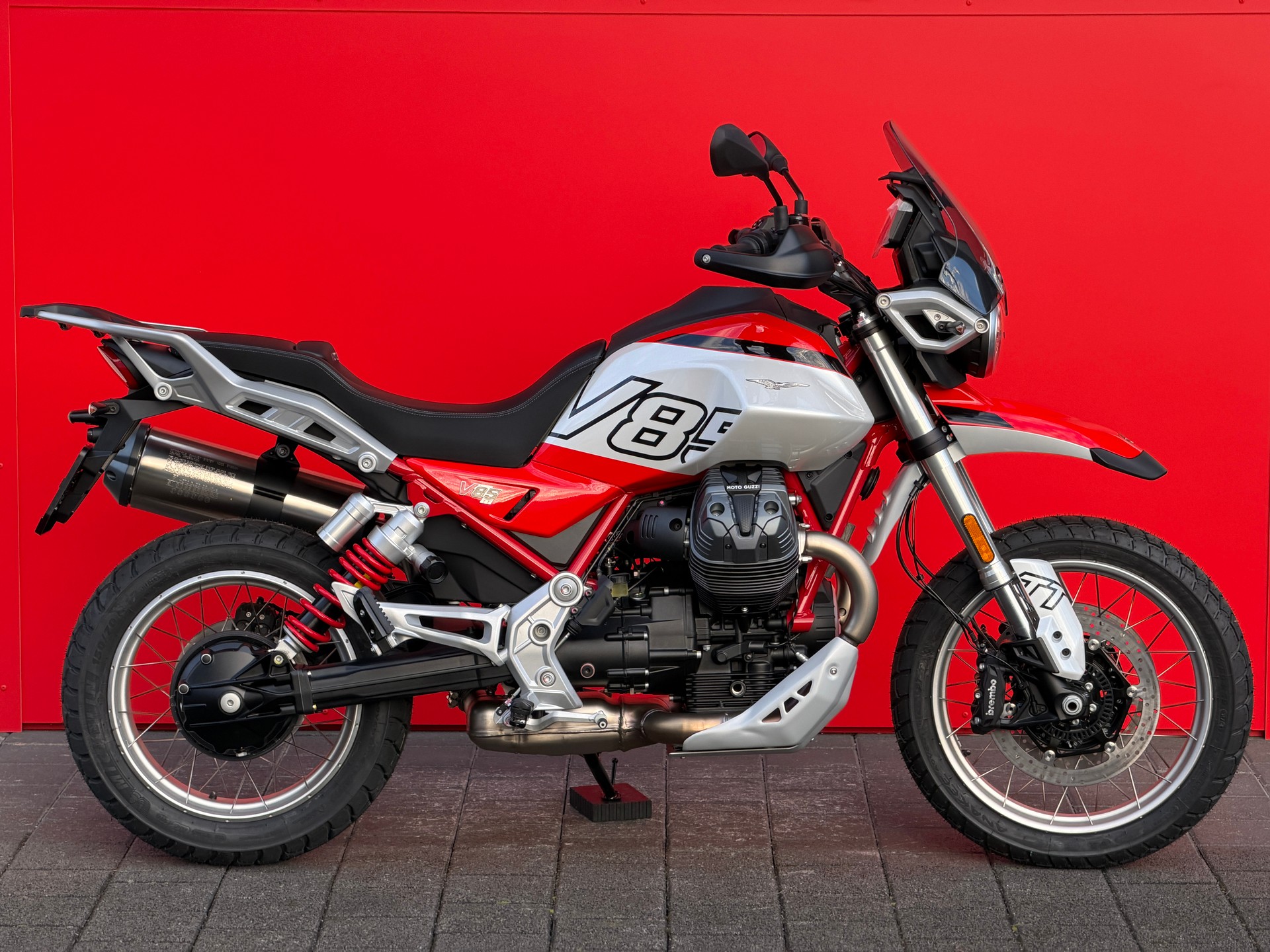 MOTO GUZZI V85 TT E5+