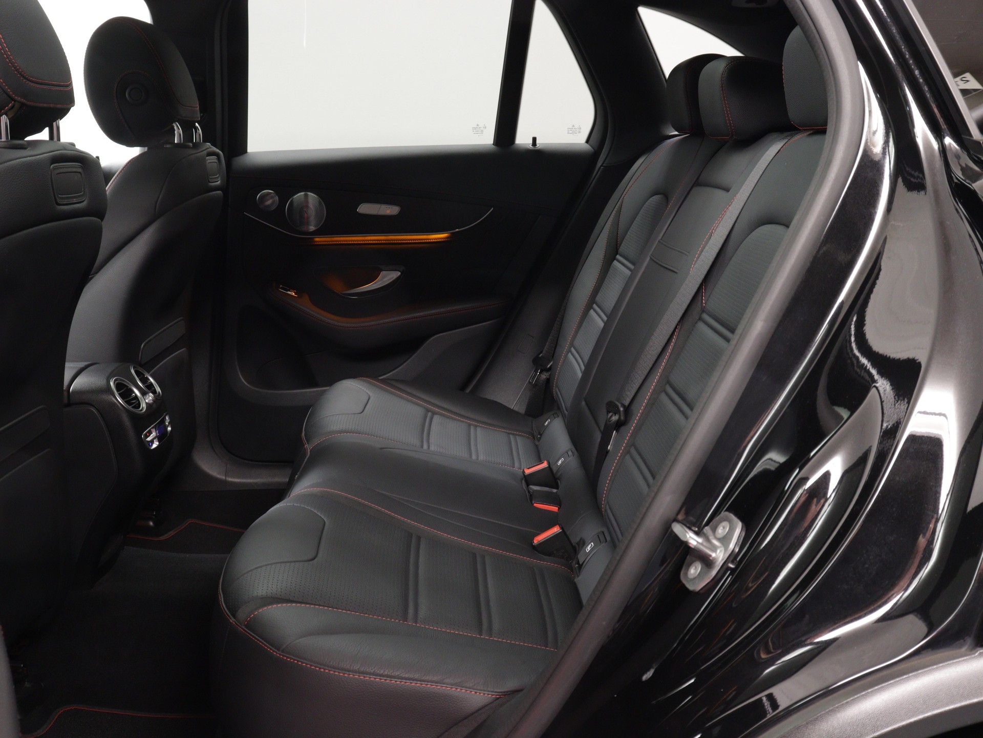 MERCEDES-BENZ GLC 43 AMG 4m-image-11
