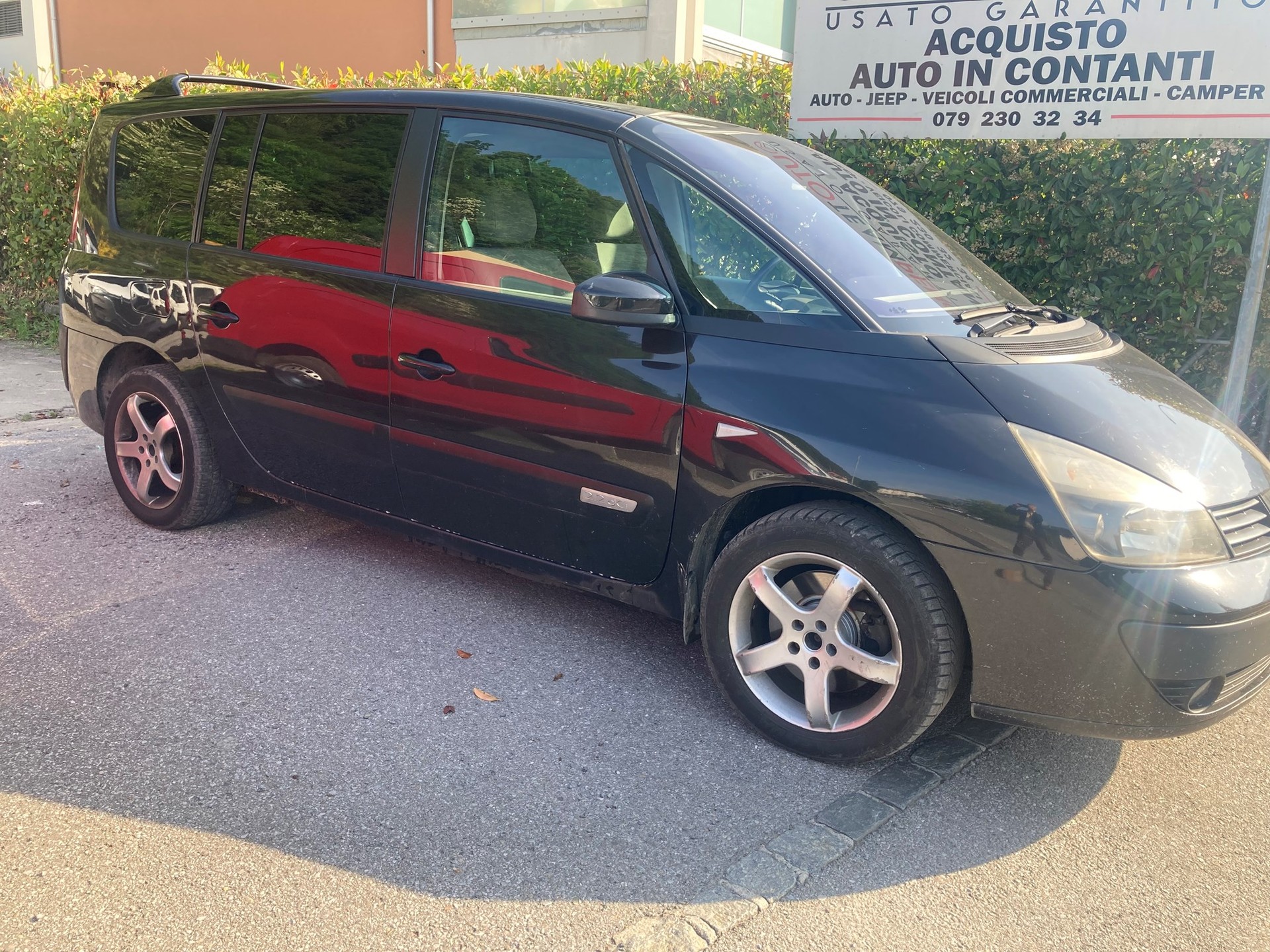 RENAULT Espace 2.2 dCi Dynamique-image-2