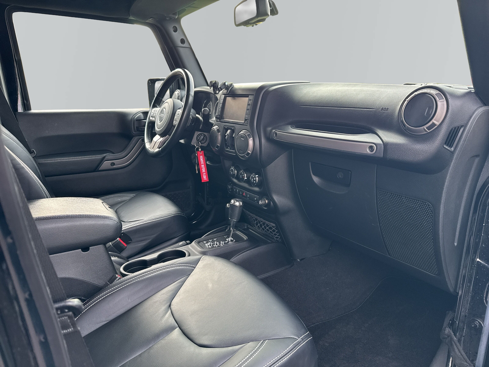 JEEP Wrangler 3.6 V6 Sahara Unlimited-image-11