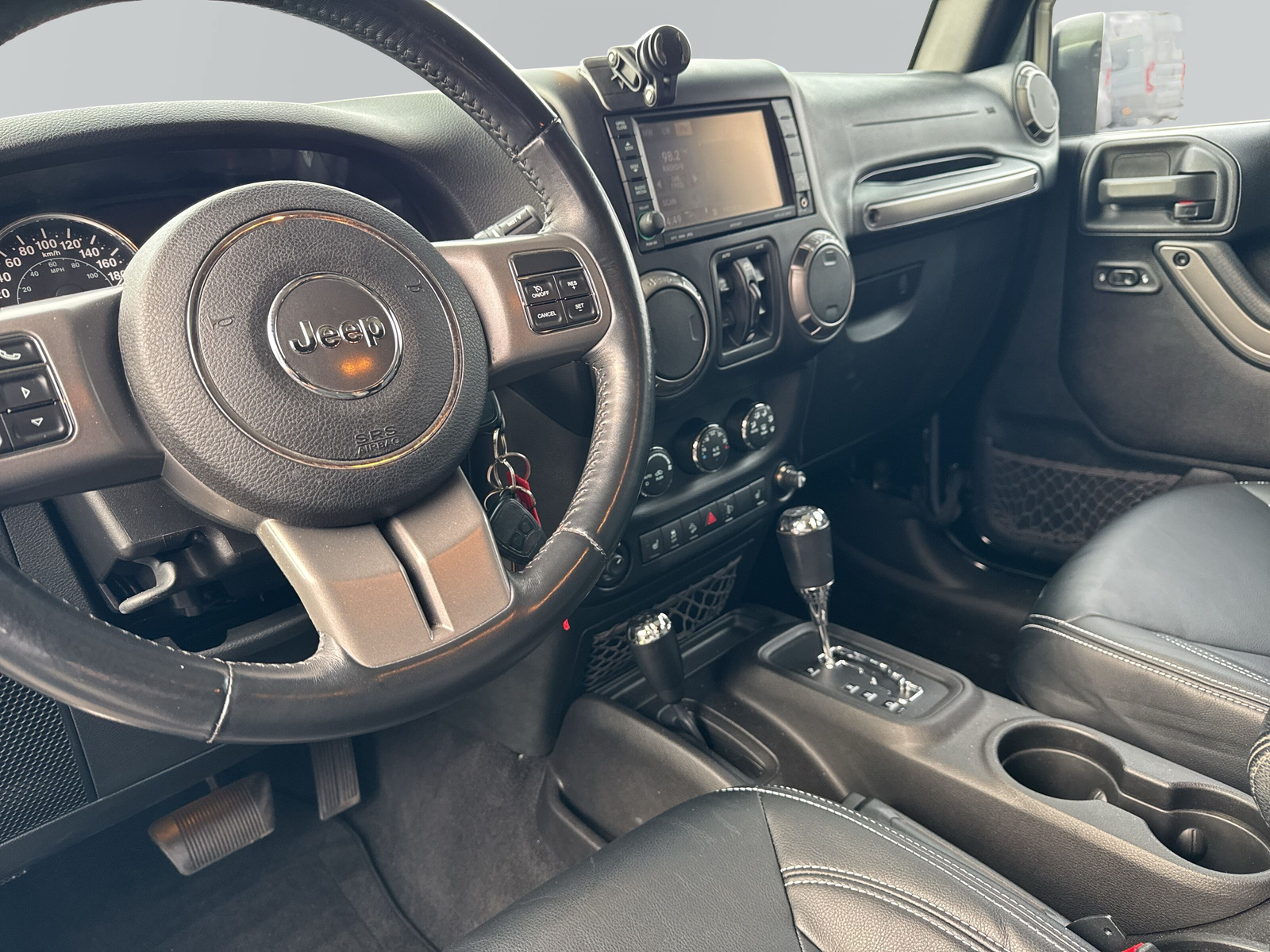 JEEP Wrangler 3.6 V6 Sahara Unlimited-image-8