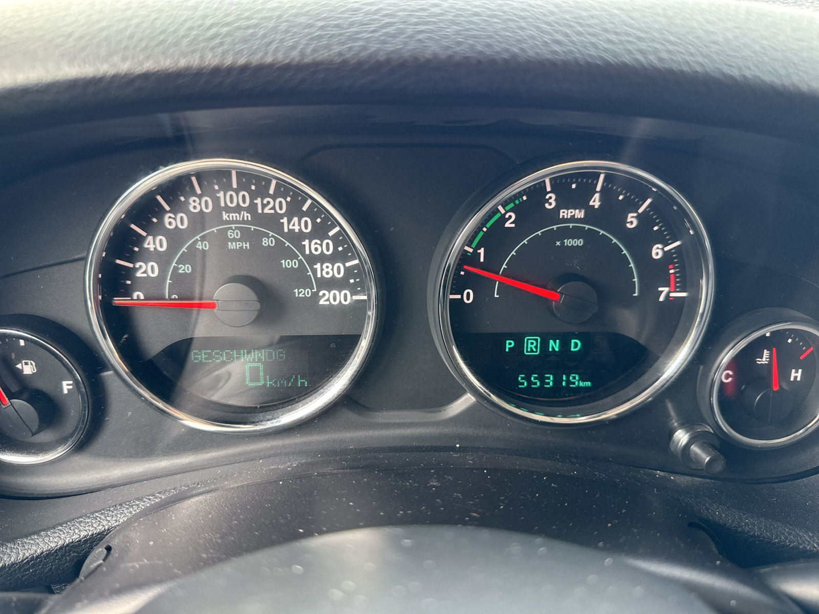 JEEP Wrangler 3.6 V6 Sahara Unlimited-image-12