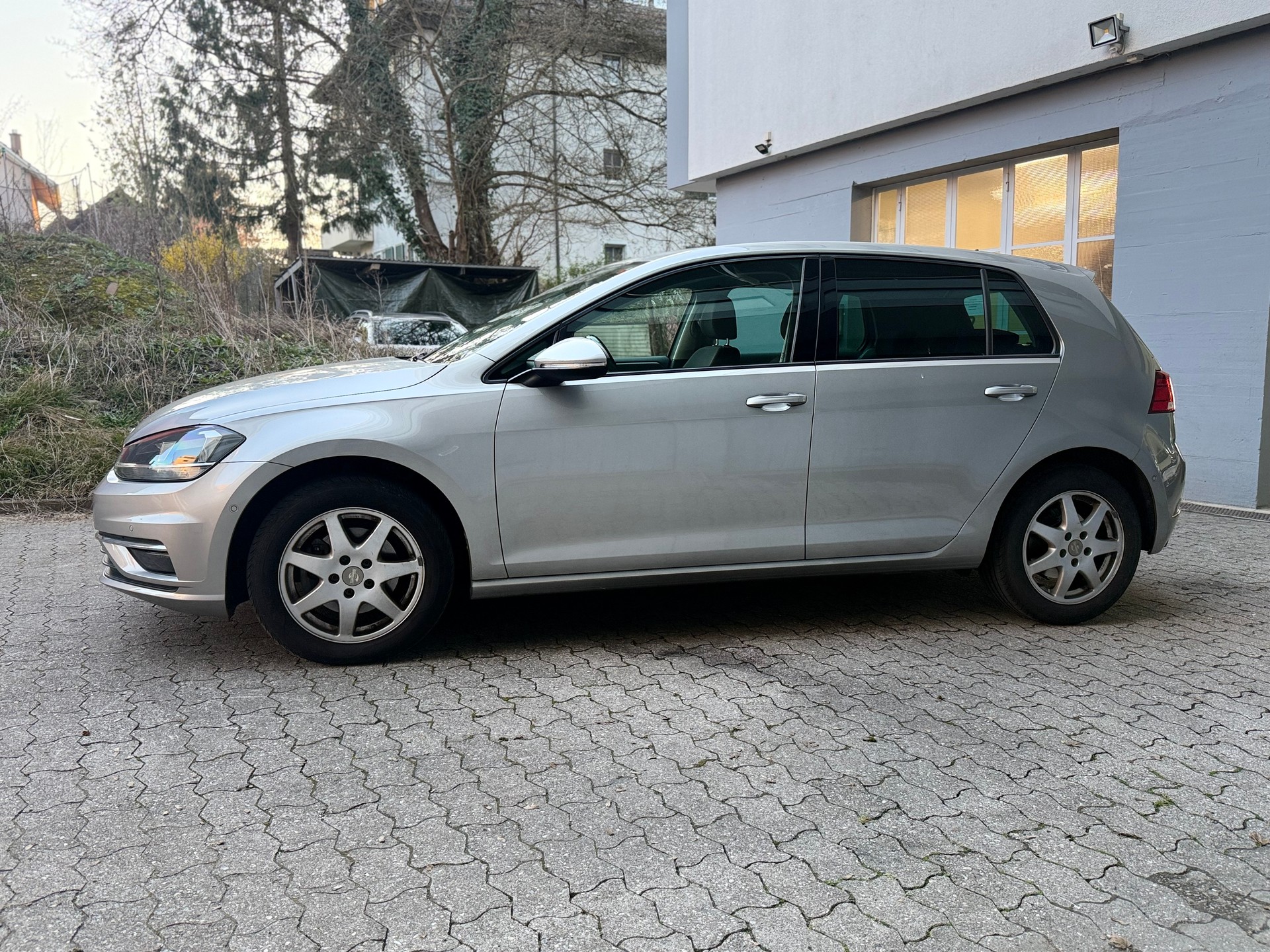 VW Golf 1.6 TDI Comfortline-image-3