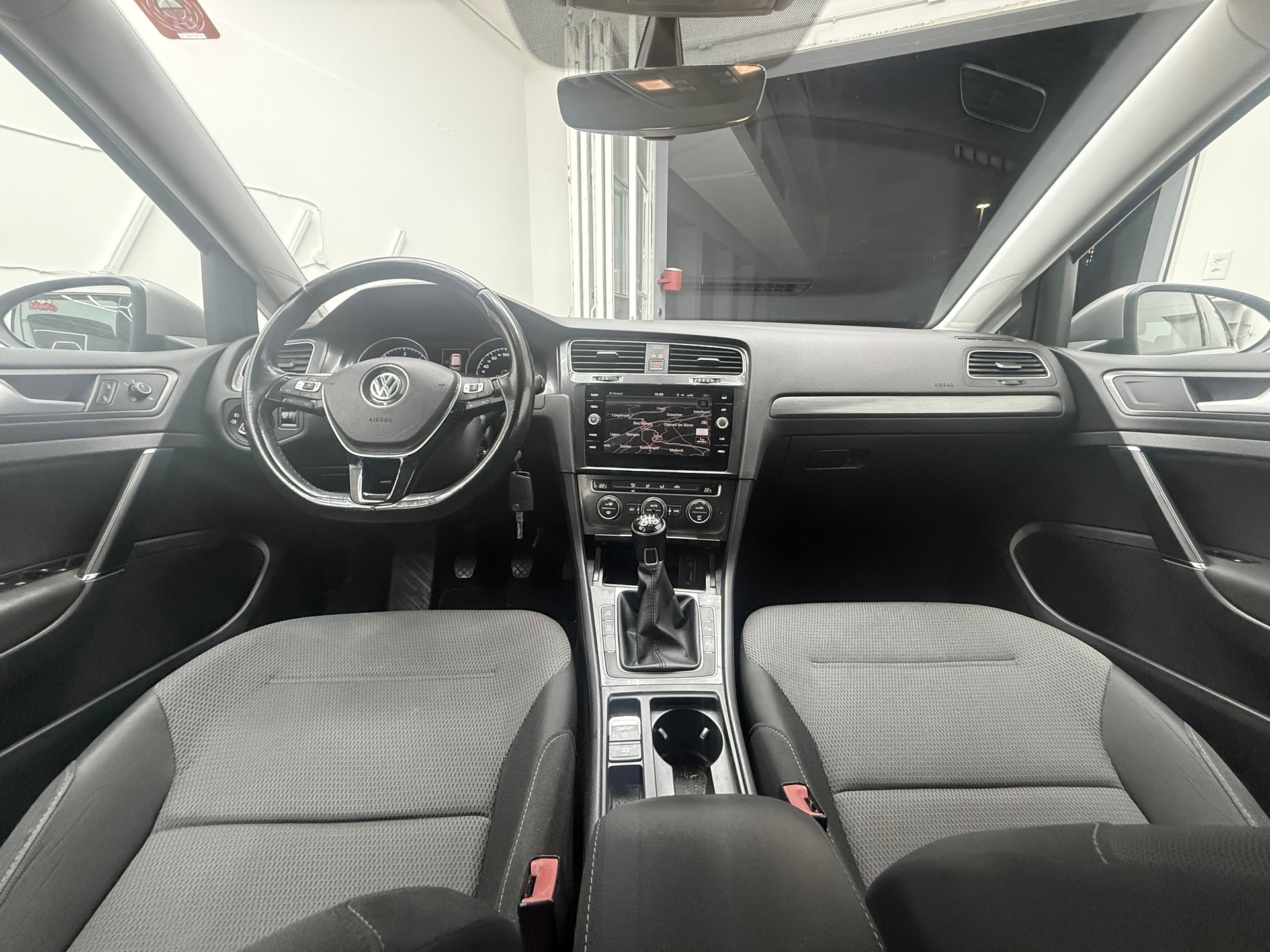 VW Golf 1.6 TDI Comfortline-image-6