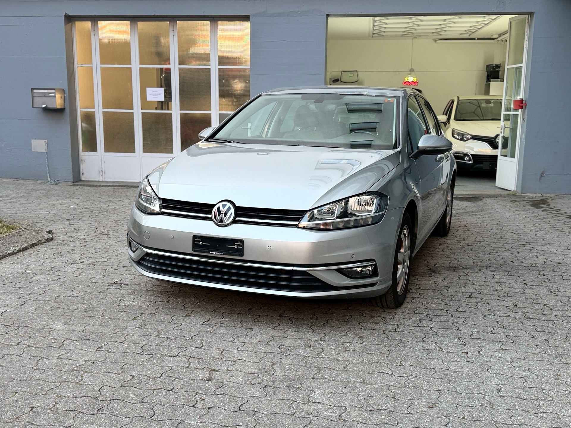 VW Golf 1.6 TDI Comfortline-image-0
