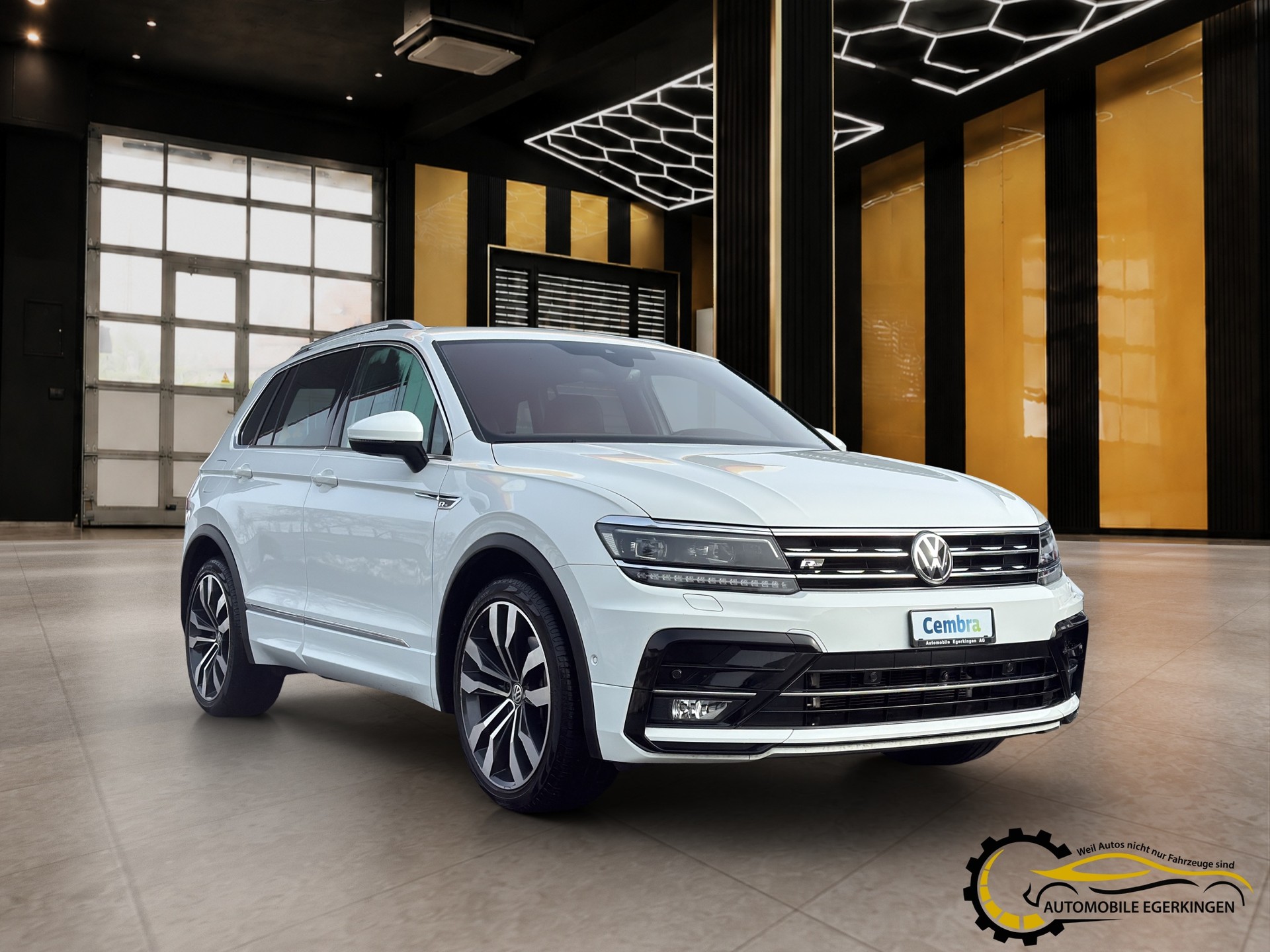 VW Tiguan 2.0 TSI Highline DSG-image-2