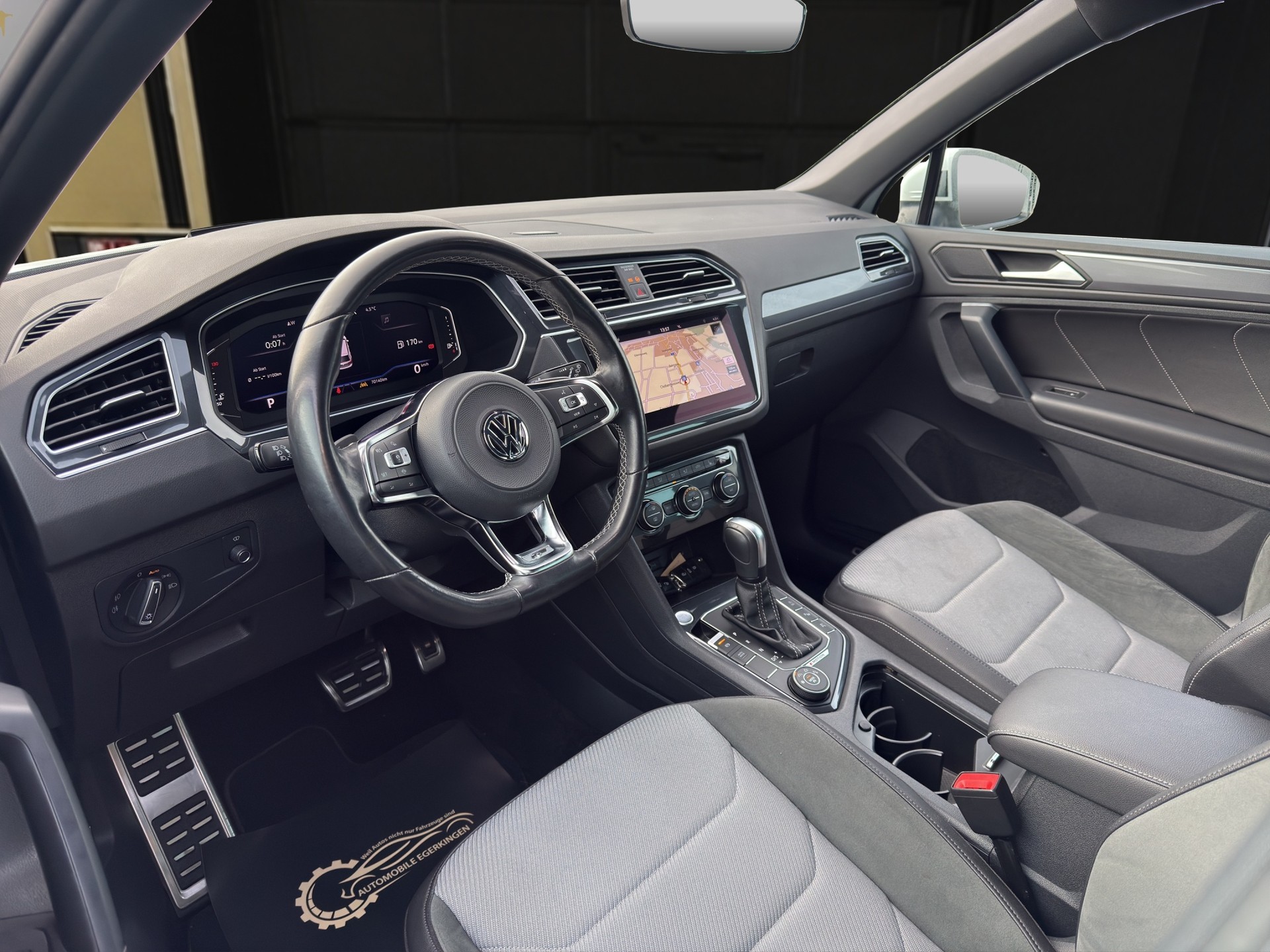 VW Tiguan 2.0 TSI Highline DSG-image-8