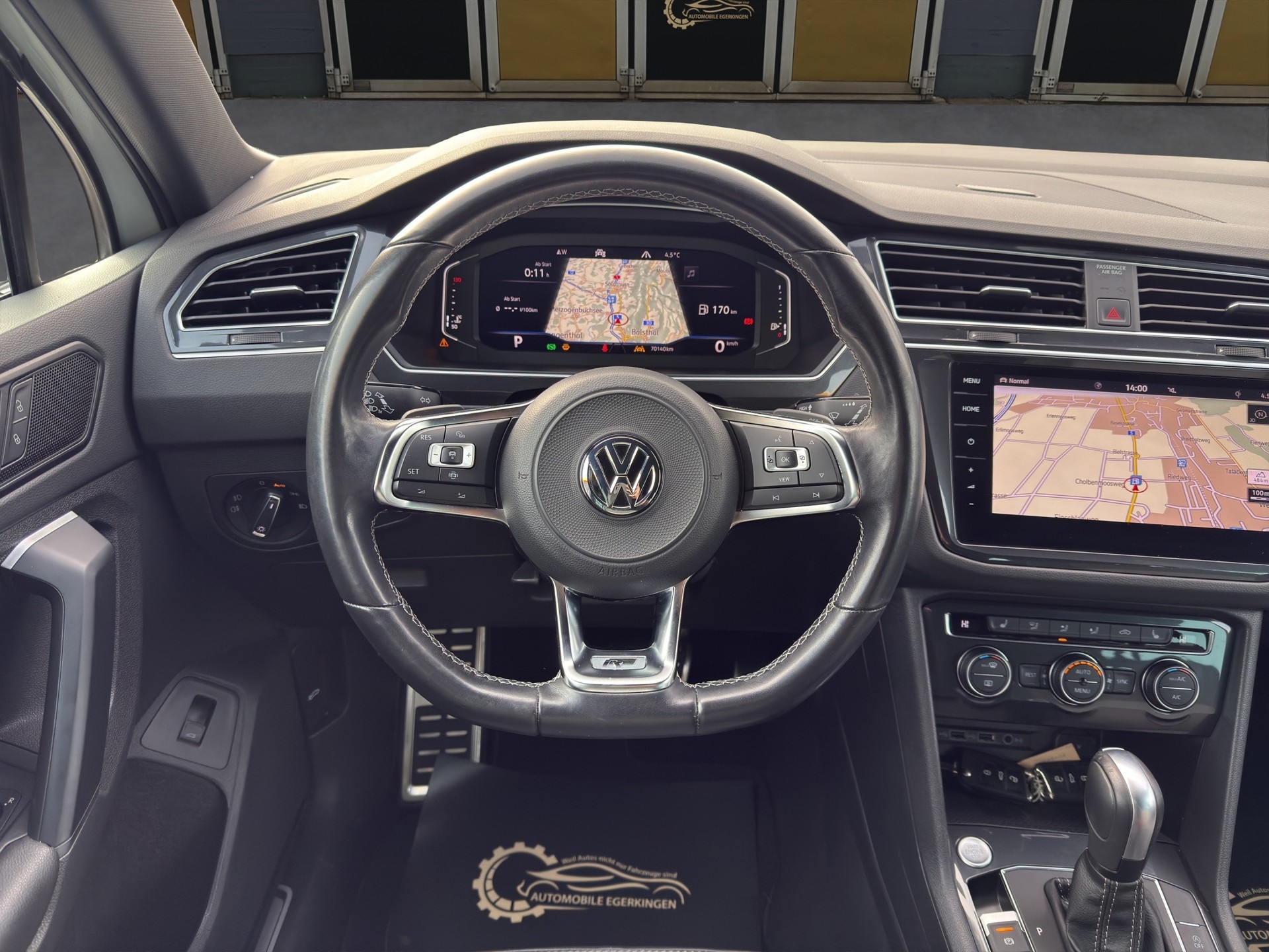VW Tiguan 2.0 TSI Highline DSG-image-11