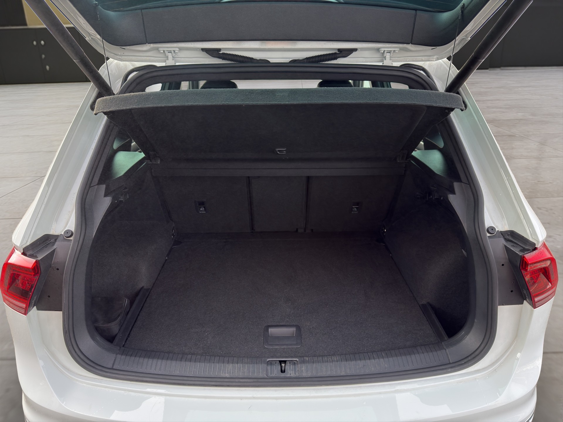 VW Tiguan 2.0 TSI Highline DSG-image-13