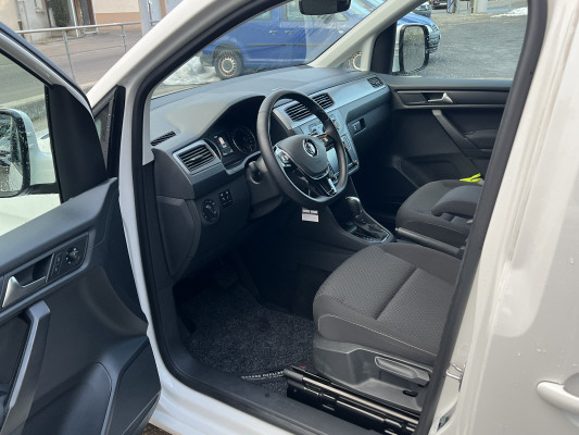 VW Caddy 2.0 TDI Liberty-image-6