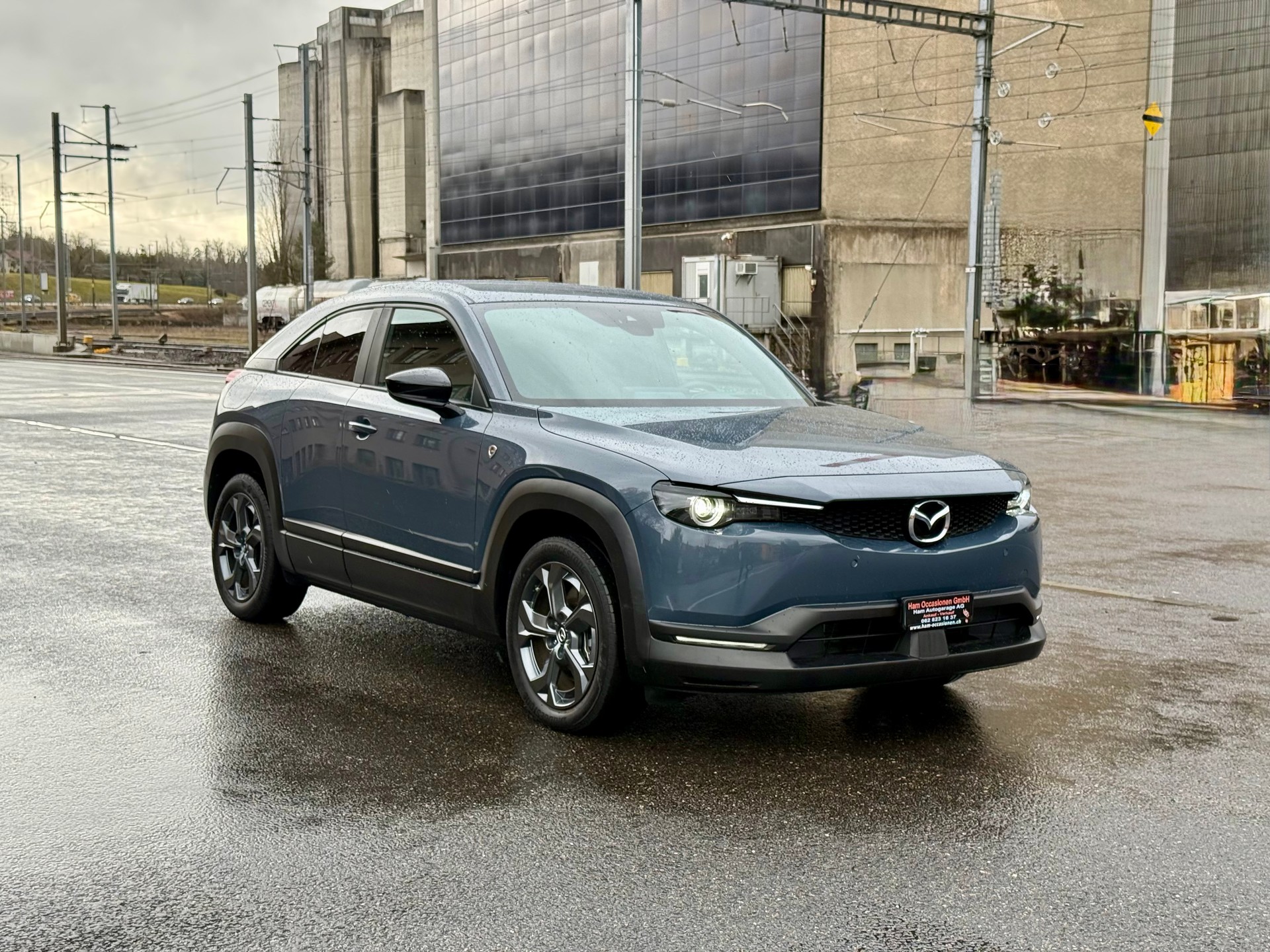 MAZDA MX-30 Skyactiv R-EV Exclusive-Line-image-4
