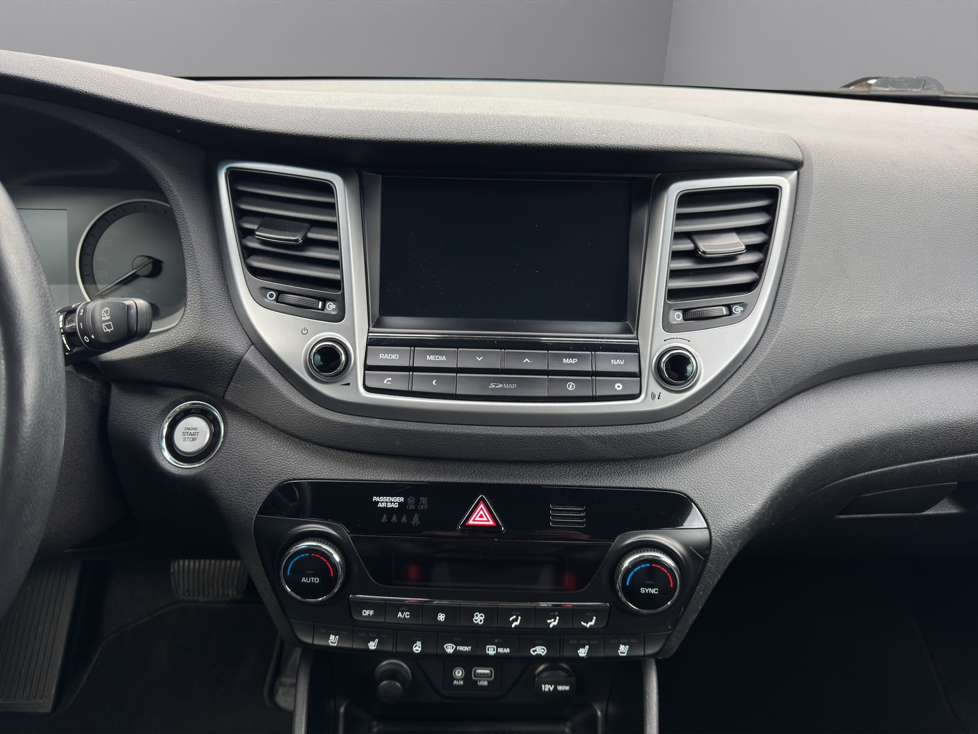HYUNDAI Tucson 1.6 TGDI Vertex 4WD Automatic-image-13