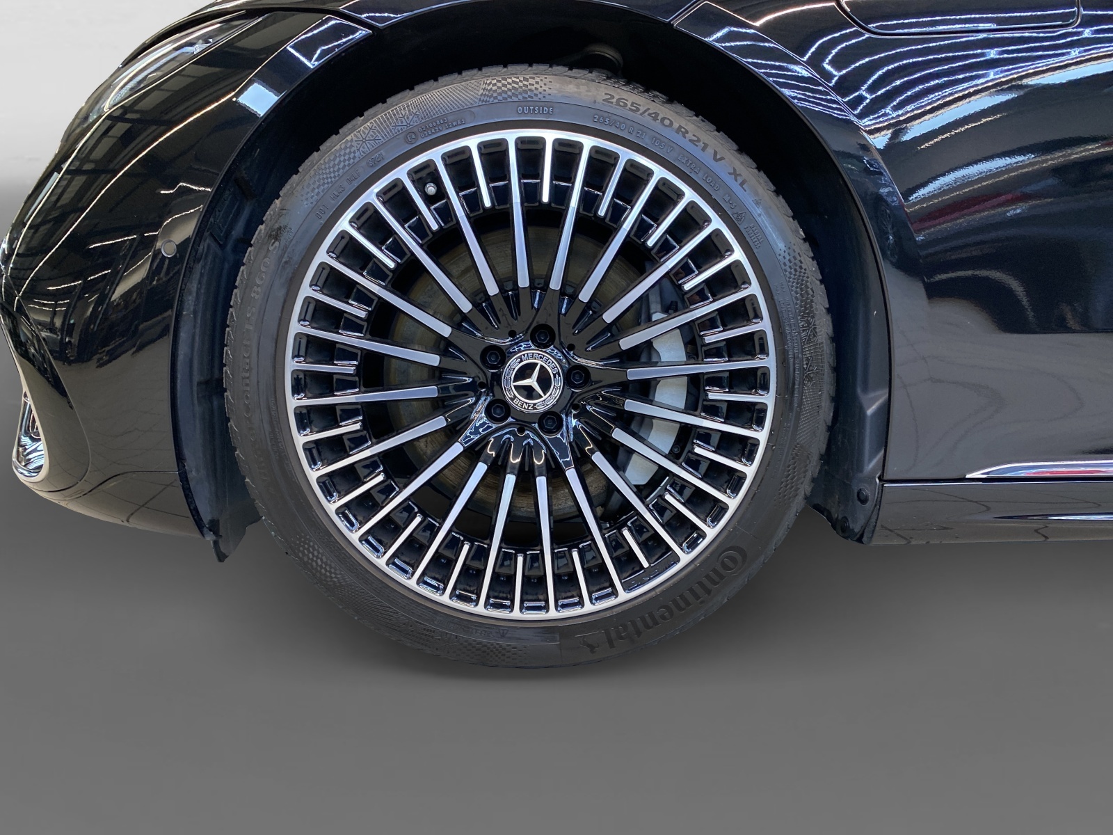 MERCEDES-BENZ EQS 580 AMG Line 4MATIC-image-6