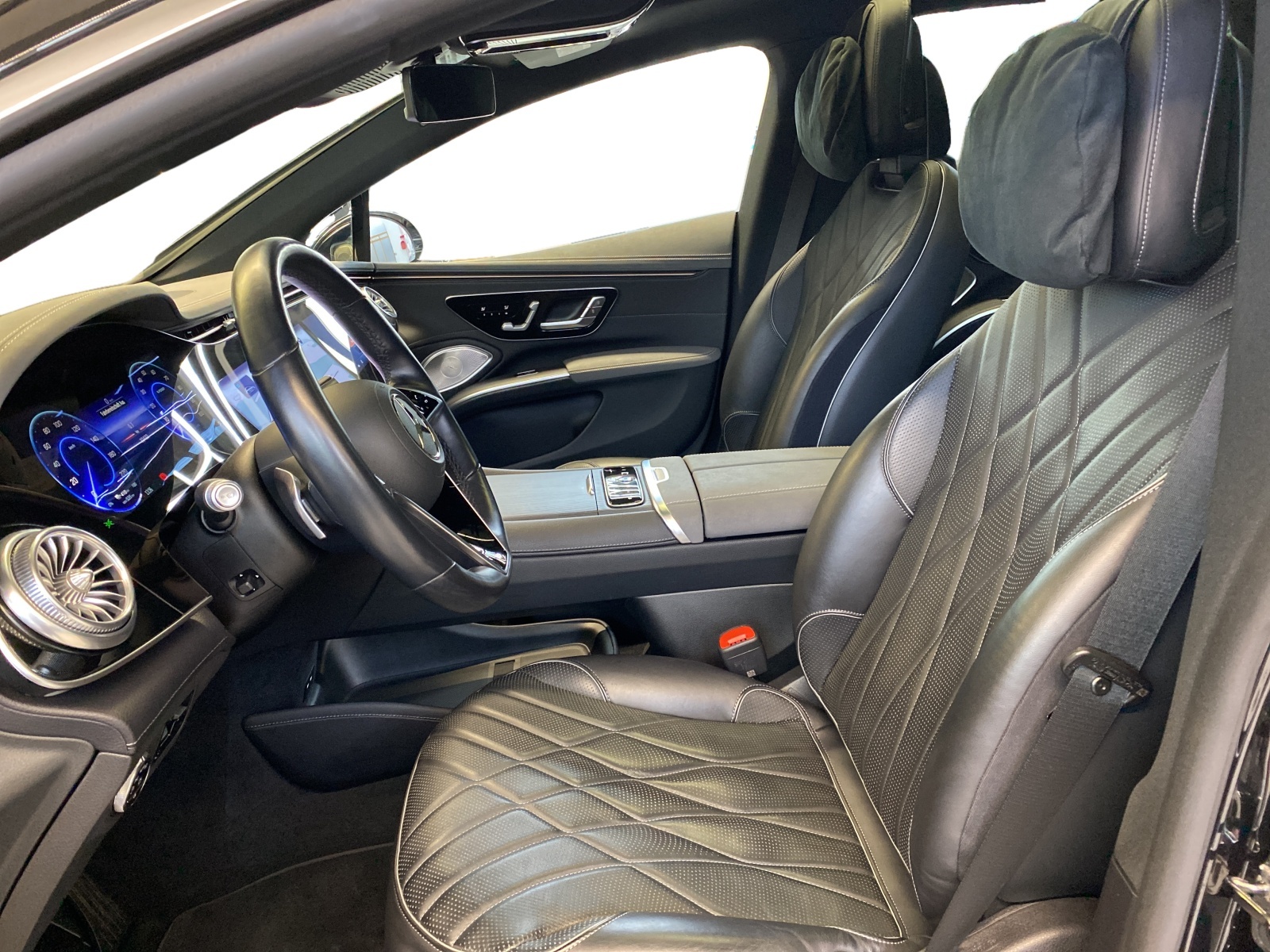 MERCEDES-BENZ EQS 580 AMG Line 4MATIC-image-7