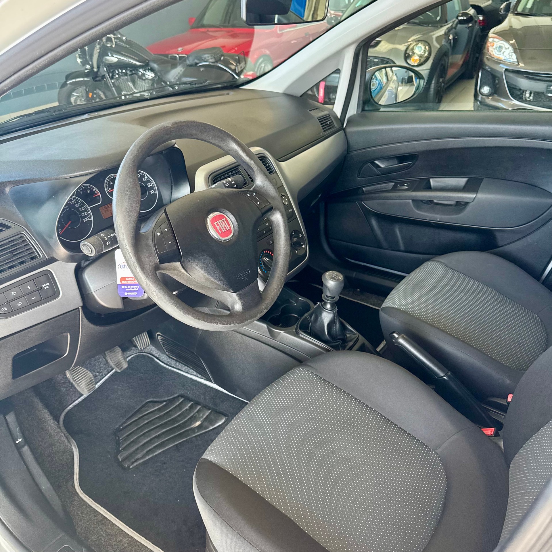 FIAT PUNTO 1.2 Pop-image-7