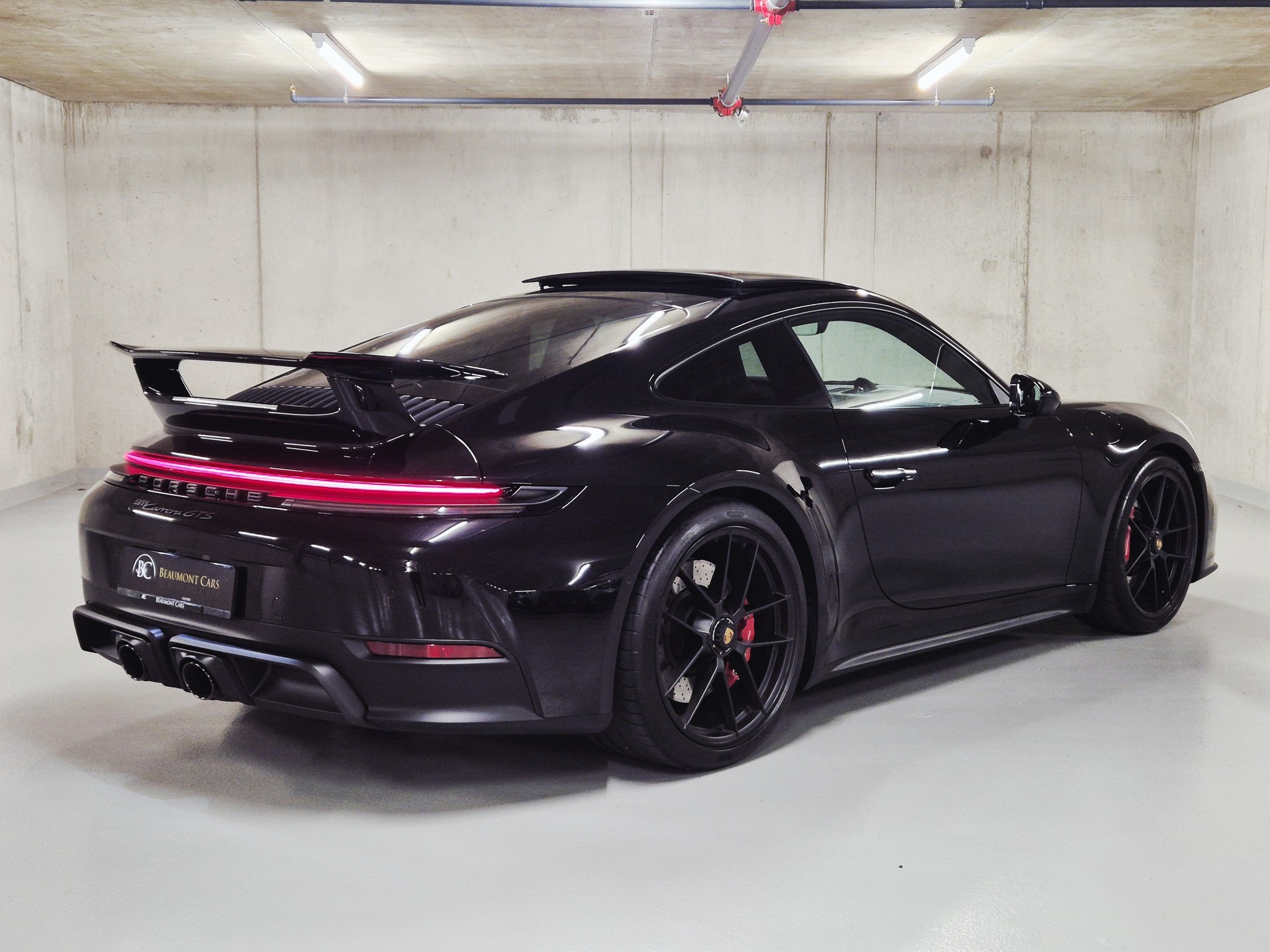 PORSCHE 911 Carrera GTS PDK-image-4
