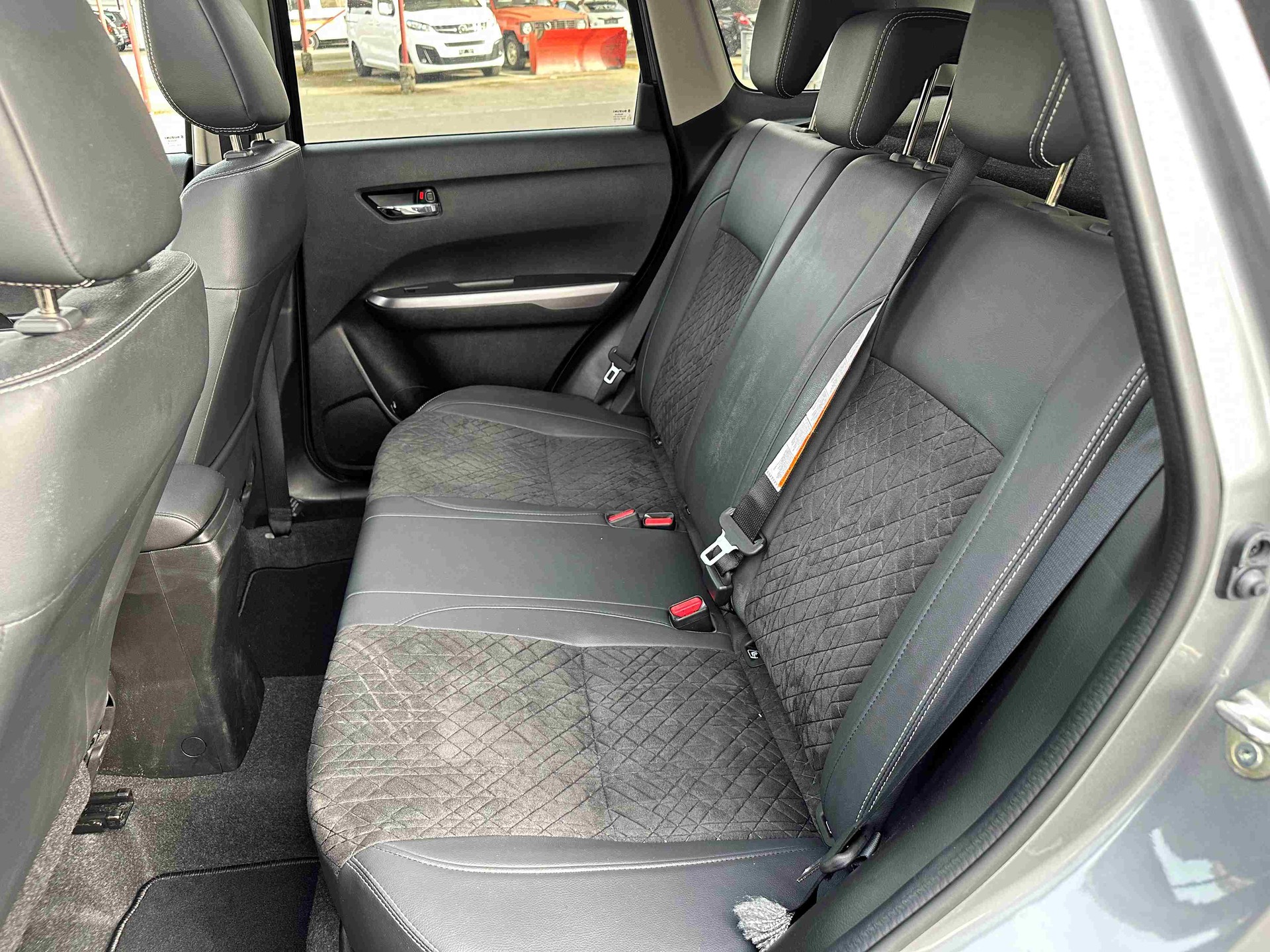 SUZUKI Vitara 1.4 T Generation Top Hybrid 4x4-image-15