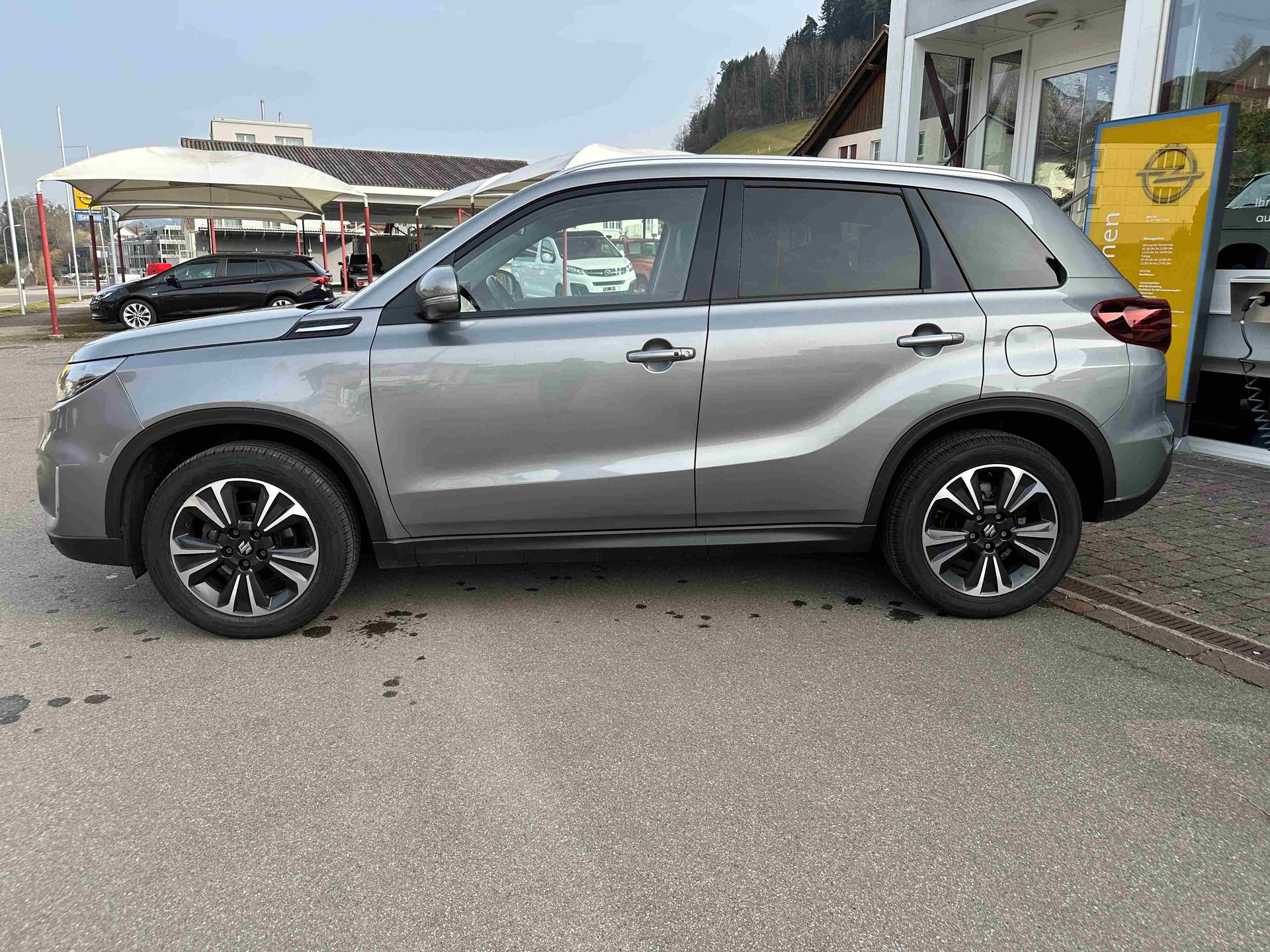 SUZUKI Vitara 1.4 T Generation Top Hybrid 4x4-showroom-element-3