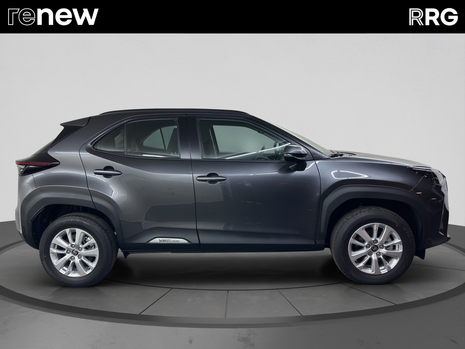 TOYOTA Yaris Cross 1.5 Comfort e-CVT-showroom-element-1