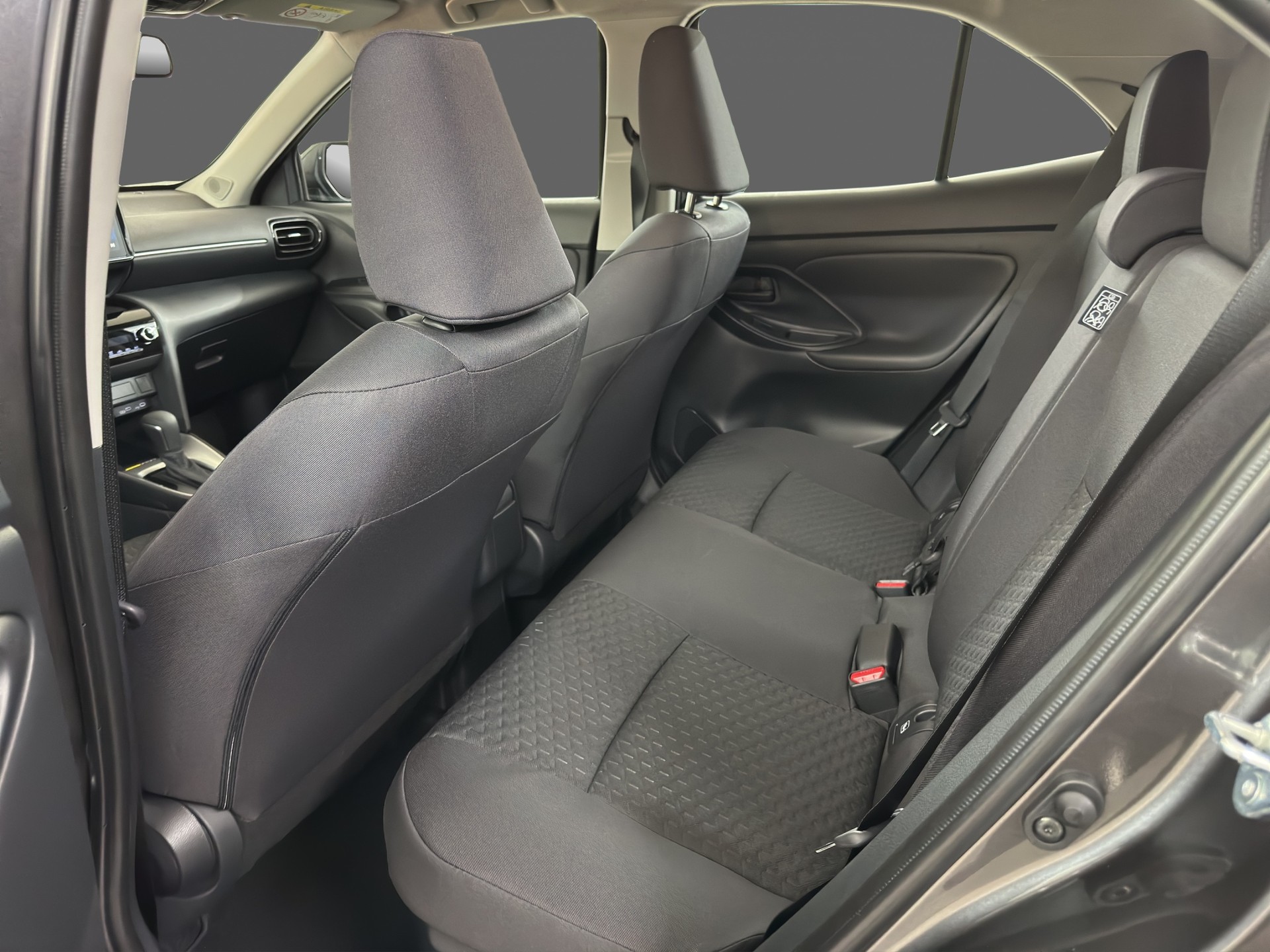 TOYOTA Yaris Cross 1.5 Comfort e-CVT-image-14