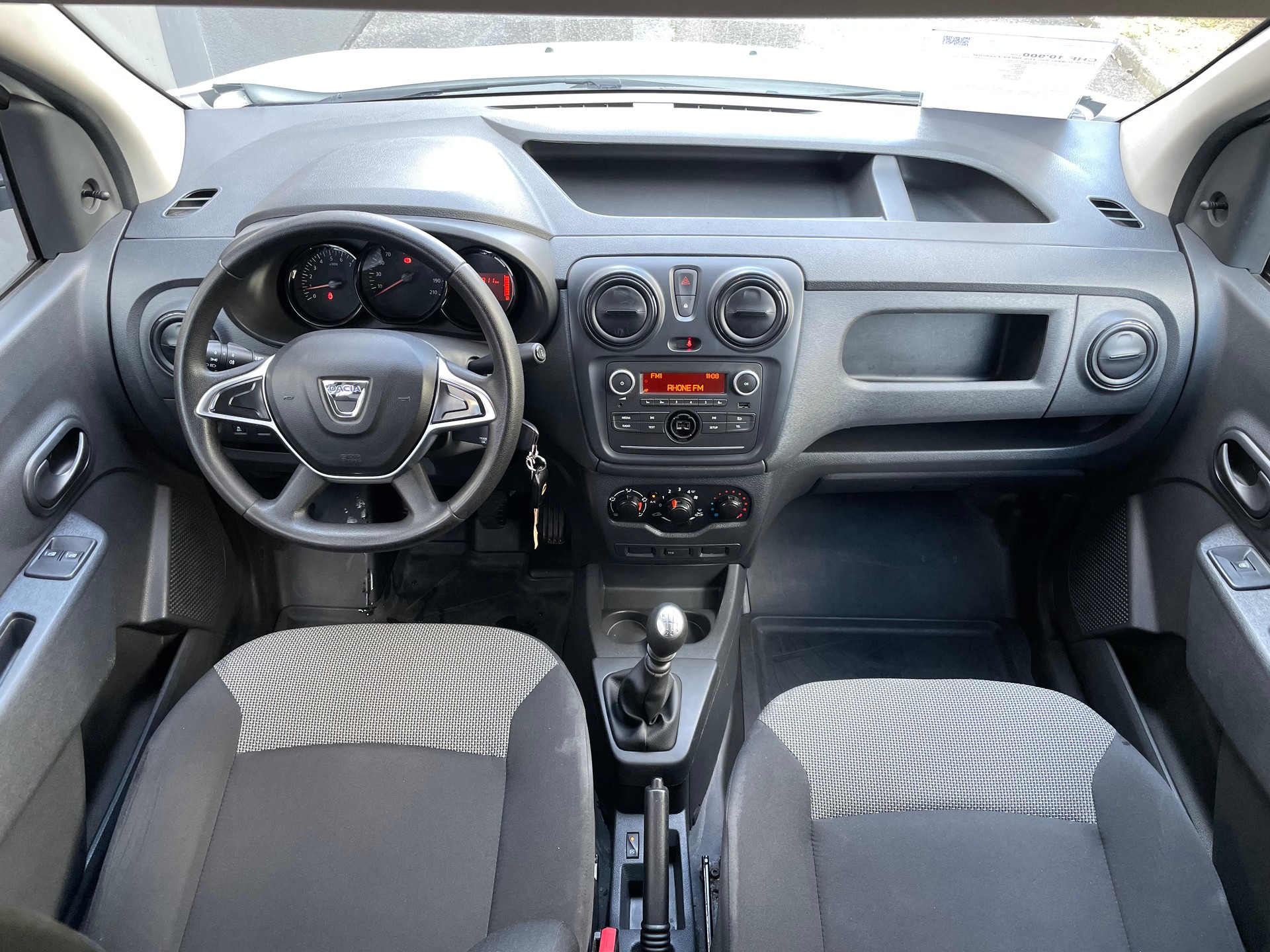 DACIA Dokker Van TCe 100 PF Essential-image-6