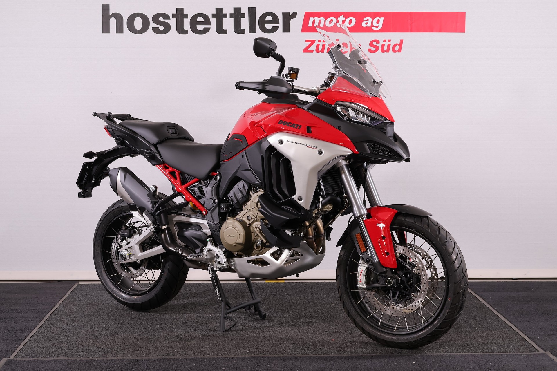 DUCATI Multistrada V4 Rally Travel & Radar-showroom-element-2