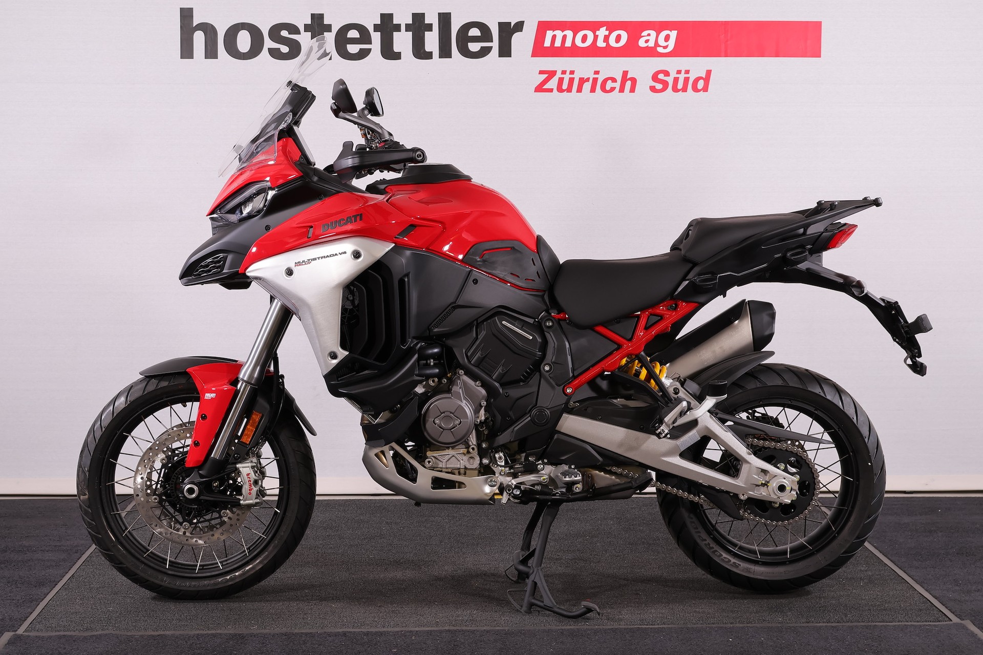 DUCATI Multistrada V4 Rally Travel & Radar