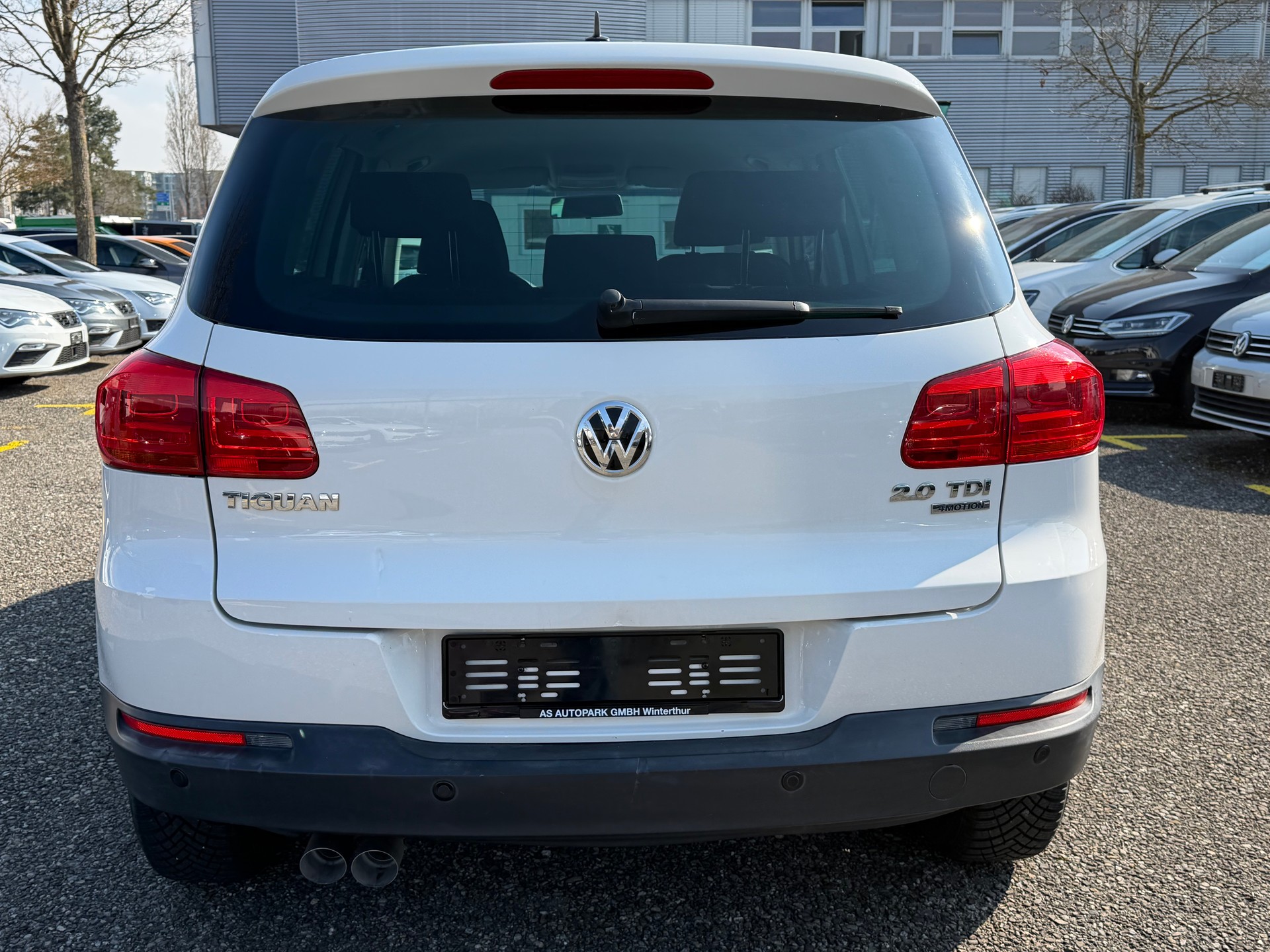 VW Tiguan 2.0 TDI BlueMotion Trend&Fun 4Motion DSG-image-5