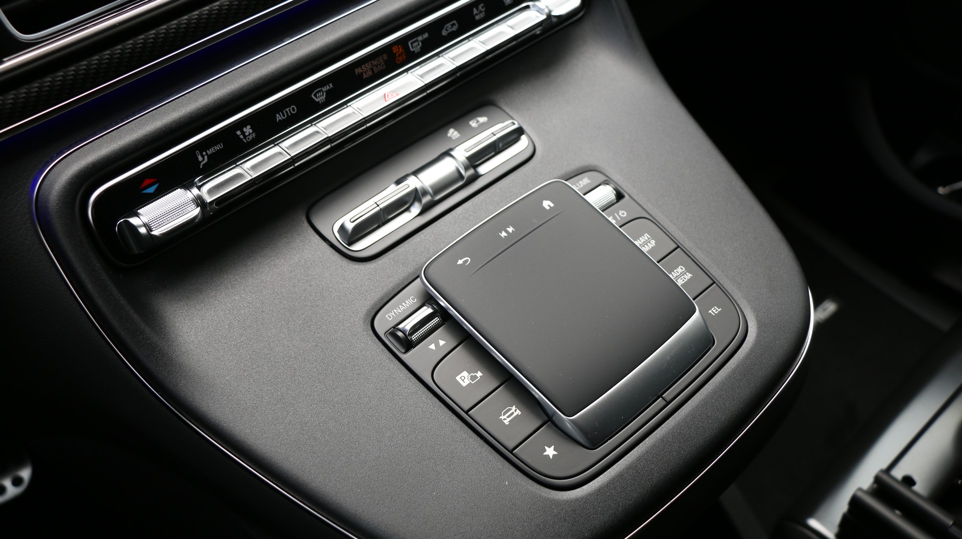 MERCEDES-BENZ Marco Polo 300 d 4M A-image-19