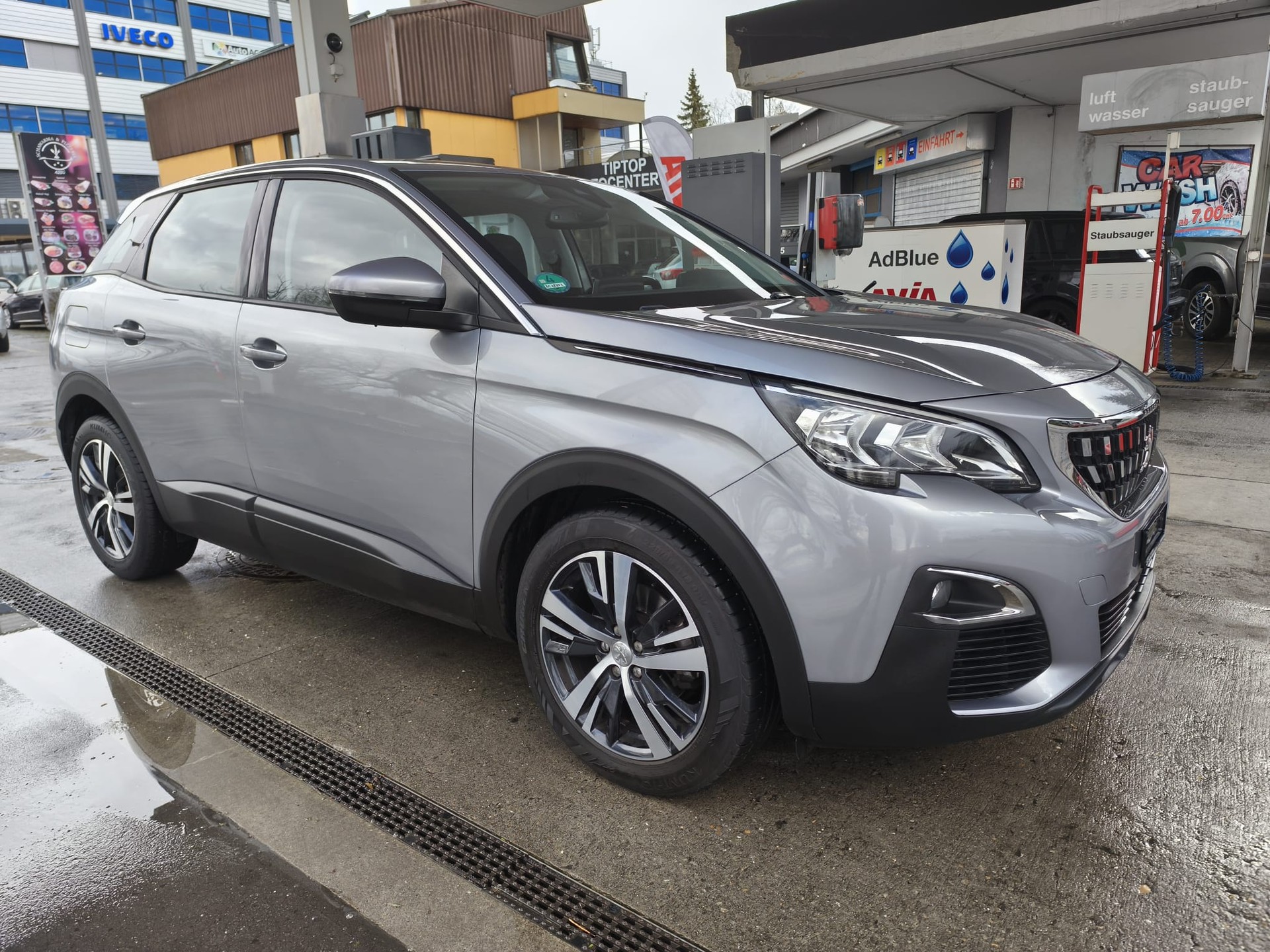 PEUGEOT 3008 1.2 PureTech Allure EAT