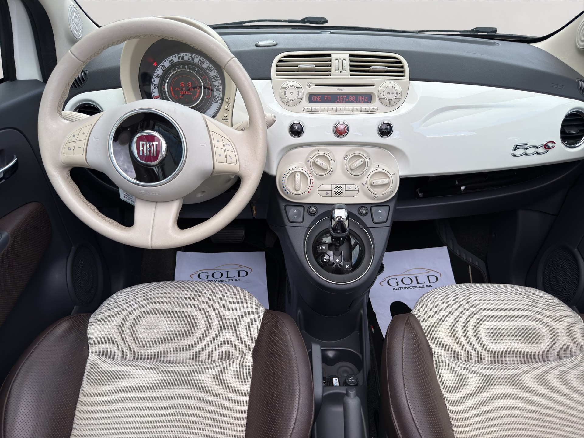 FIAT 500C 1.2 Lounge Dualogic-image-2