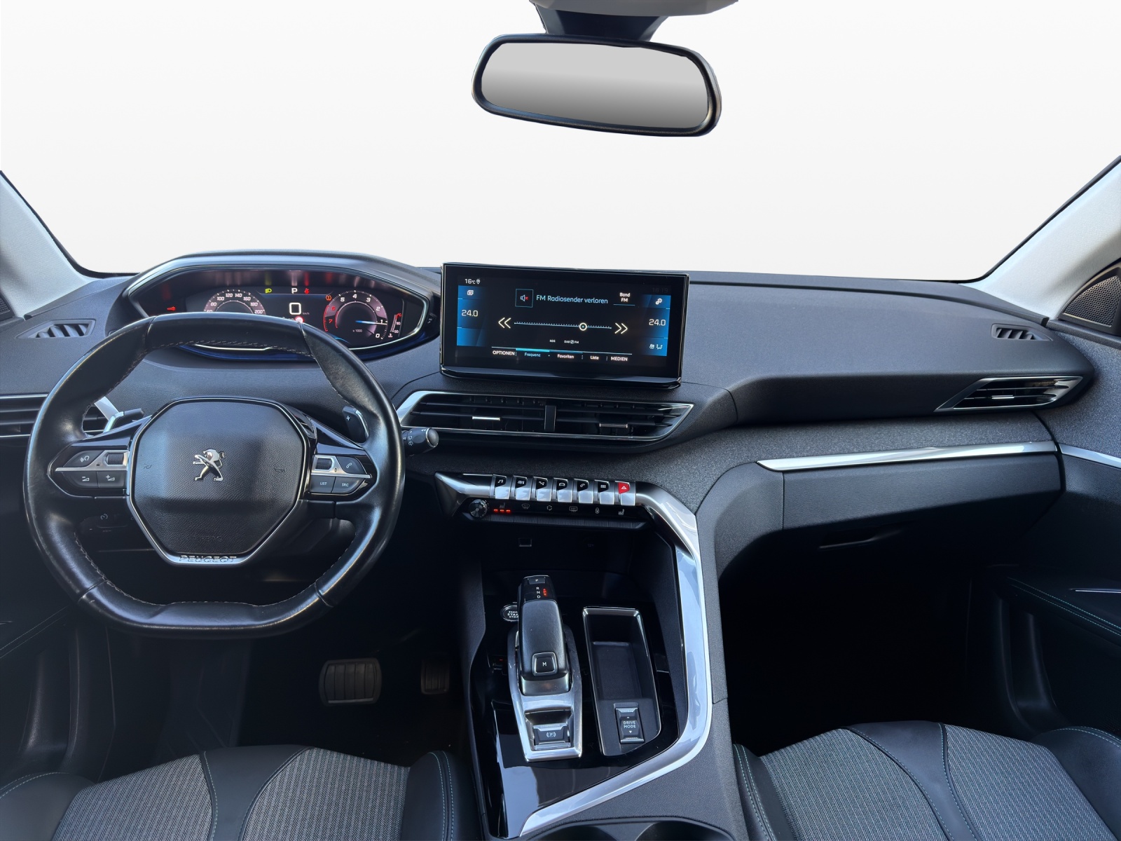PEUGEOT 5008 1.2 Pure Tech Allure Pack EAT8-7 Plätze-image-11