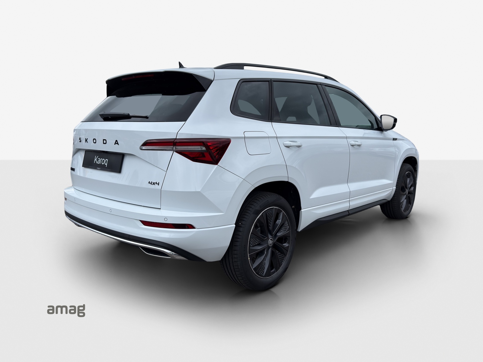 SKODA Karoq 2.0 TSI SportLine 4x4 DSG-image-4