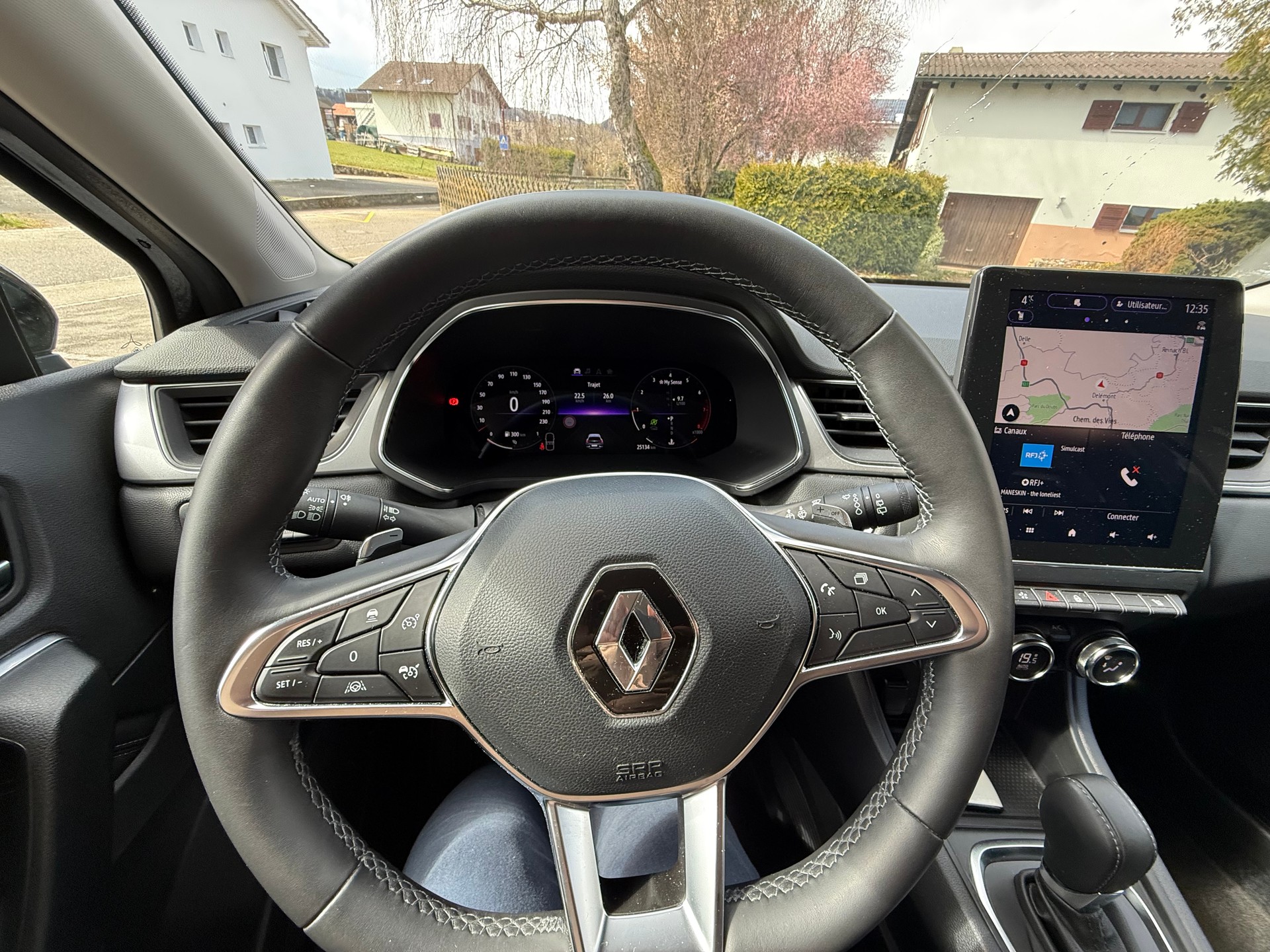 RENAULT Captur 1.3 TCe Techno EDC /VENDUE VERKAUFT-image-8