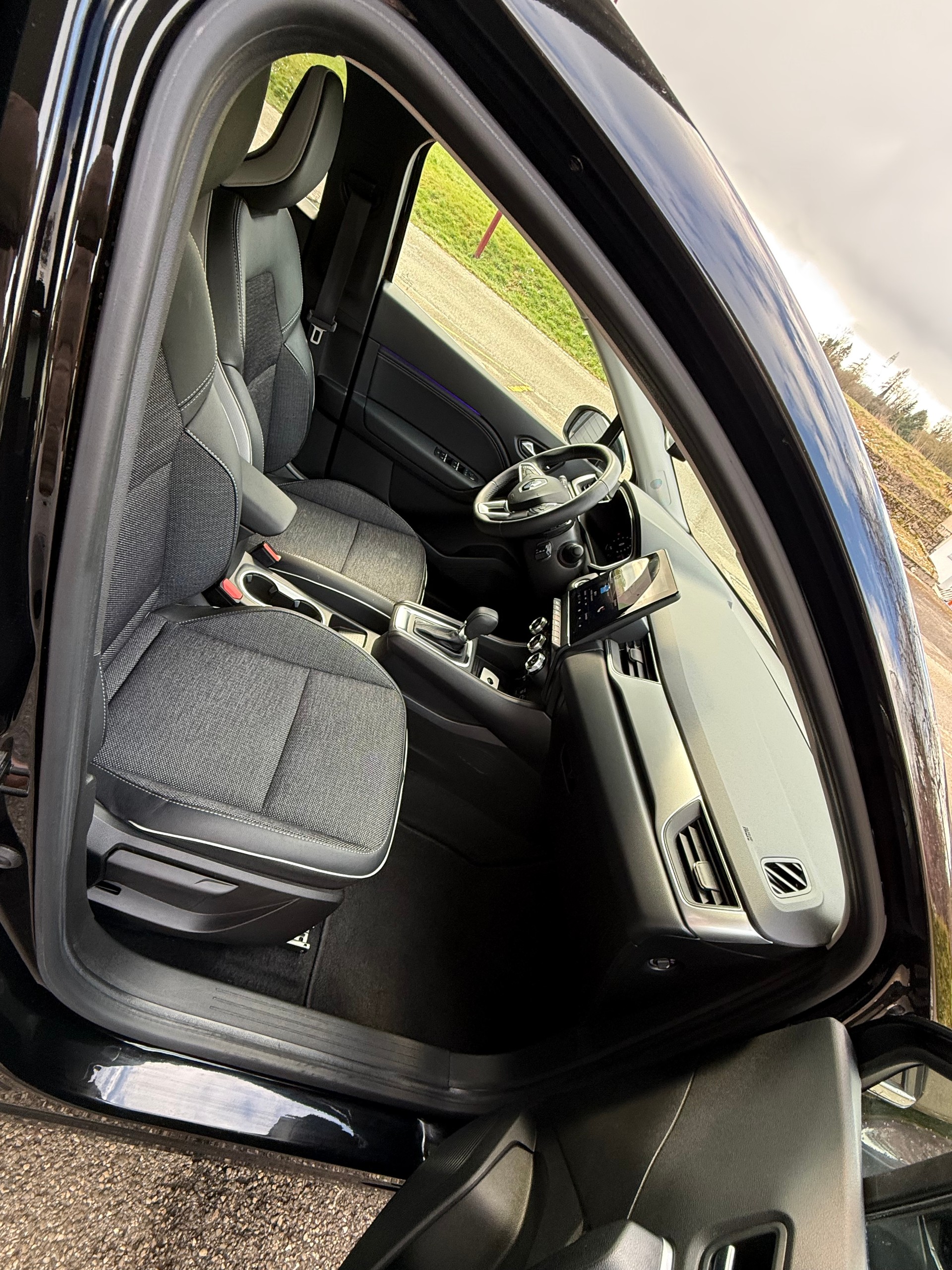 RENAULT Captur 1.3 TCe Techno EDC /VENDUE VERKAUFT-image-5