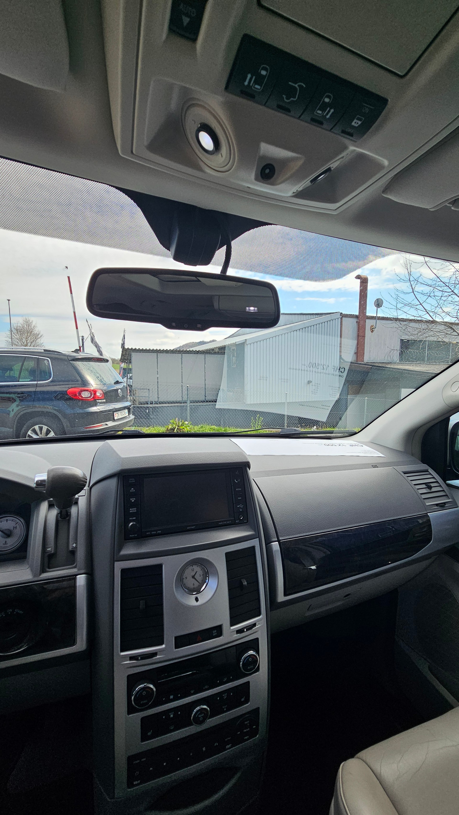 CHRYSLER Grand Voyager 3.8 Limited Automatic-image-7